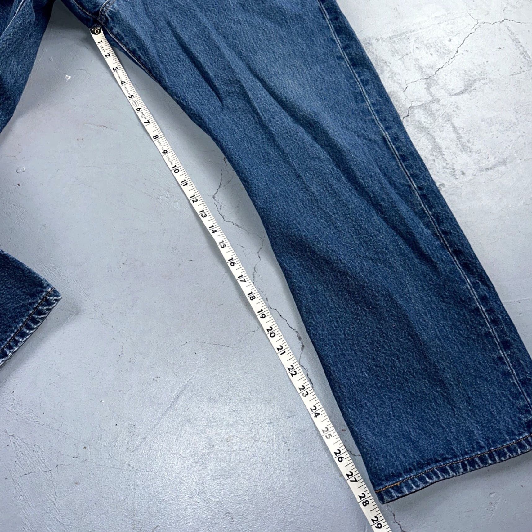 Levi's Levi's 501 Vintage Jeans Straight Denim Blue 42x32 Regular Men 90s Distressed Mid Rise 42 32 S Mid Blue Jeans Mens Levi's 501 Series 501 Size US 42 / EU 58 - 5 Thumbnail