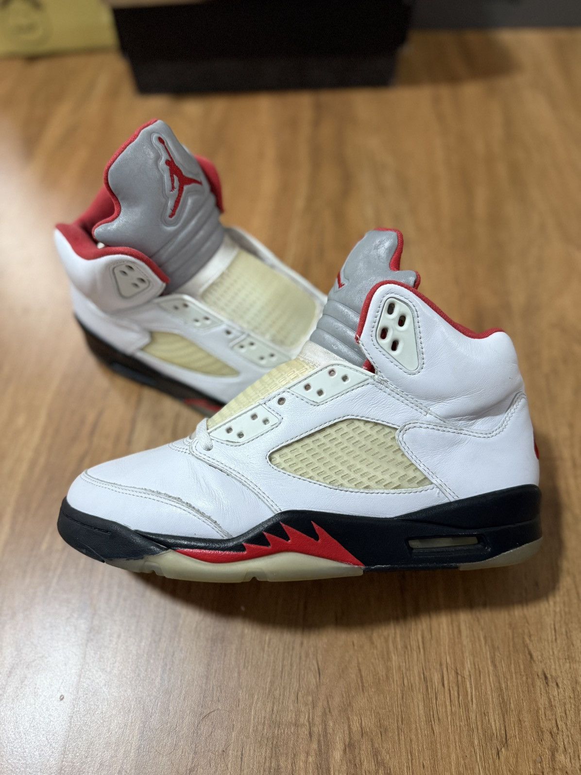 Jordan Brand Jordan 5 fire red 2020 Size US 9.5 / EU 42-43 - 7 Thumbnail