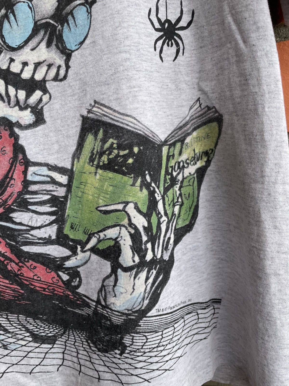Expert Horror Vintage 90’s Goosebumps promo horror movie skeleton Boxy L Size US L / EU 52-54 / 3 - 6 Thumbnail