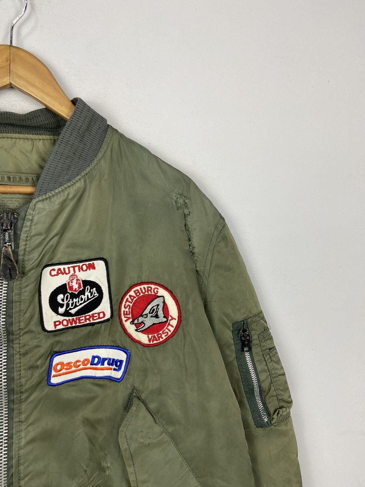 Alpha Industries MA 1 Crazy Design The Wildhearts Worn Distressed Jacket Size US L / EU 52-54 / 3 - 5 Thumbnail