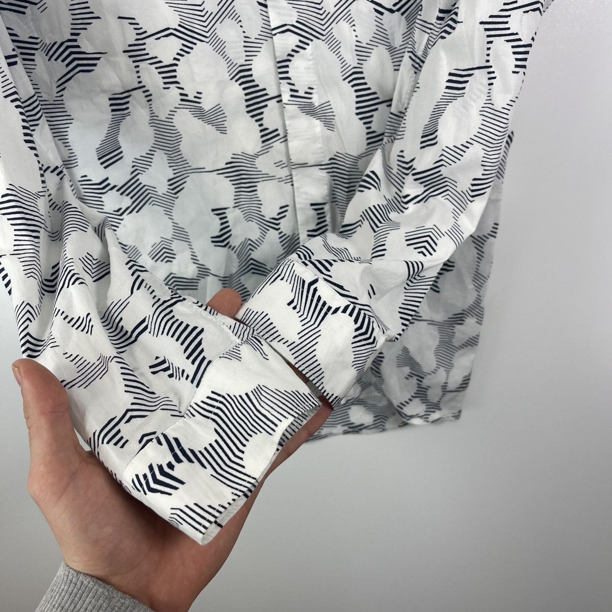 Neil Barrett NEIL BARRETT Shirt Long Sleeve Italy Shirt Size M Size US M / EU 48-50 / 2 - 5 Thumbnail