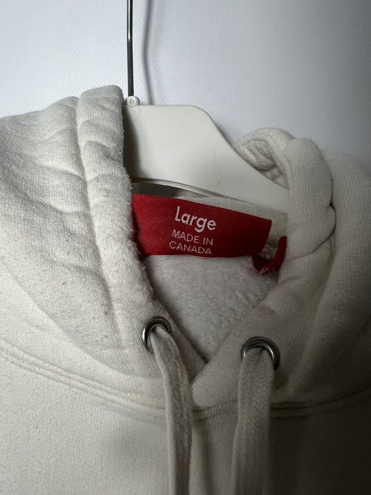 Supreme Y2k streetwear sk8 Supreme Paris France Cream Hoodie Size US L / EU 52-54 / 3 - 11 Thumbnail