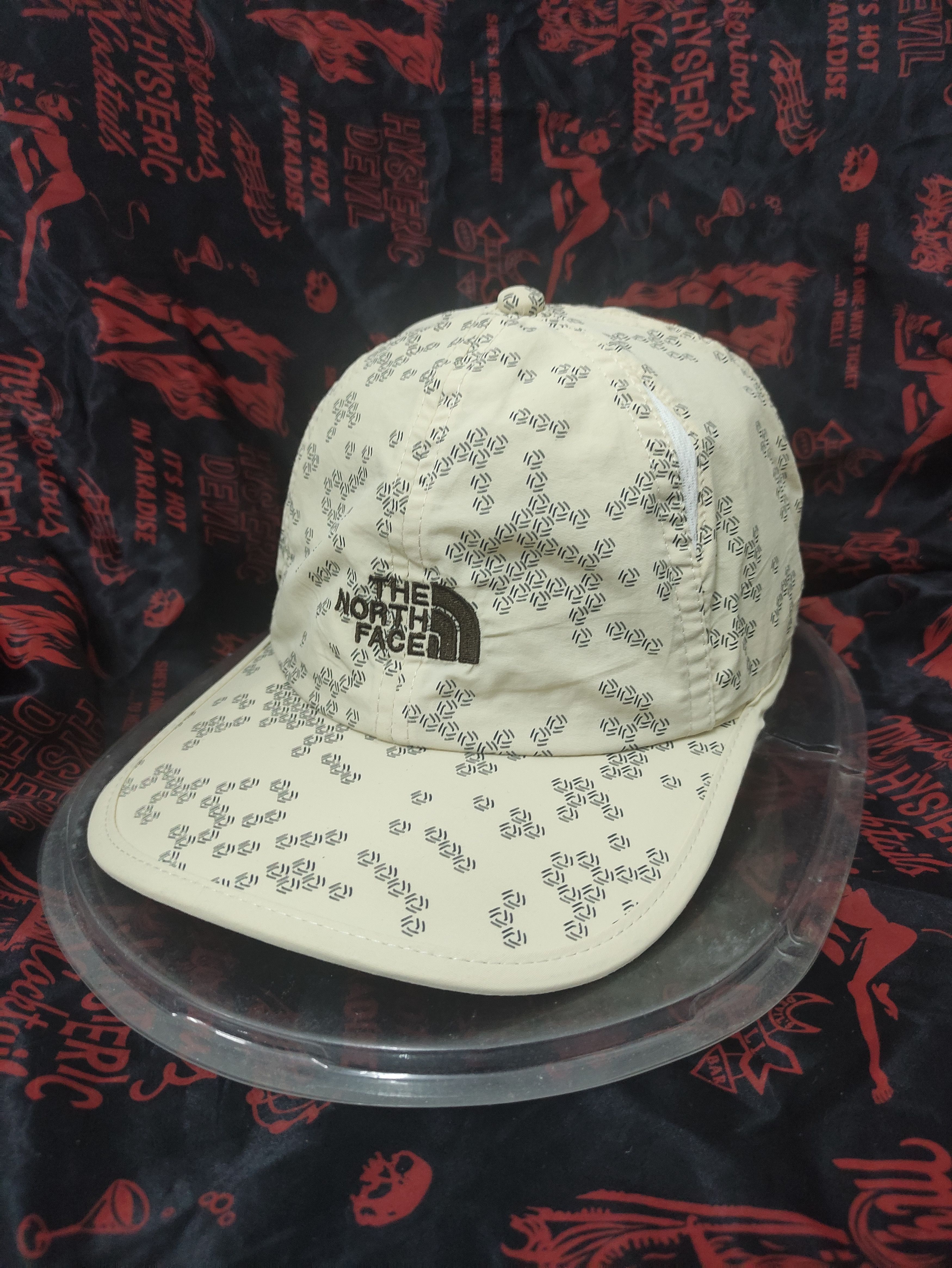 The North Face × Vintage THE NORTH FACE VINTAGE OUTDOOR CAP Size ONE SIZE - 9 Thumbnail