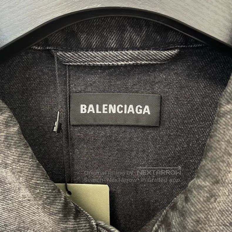 Balenciaga Balenciaga Red Embroidered Logo Denim Jacket Size US S / EU 44-46 / 1 - 5 Thumbnail