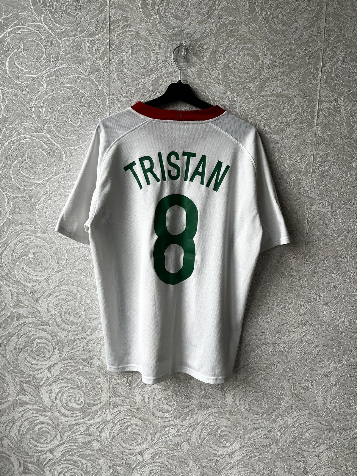 Nike Nike Portugal 2008 2010 Away Jersey T Shirt Y2K Blokecore Size US XL / EU 56 / 4 - 7 Thumbnail