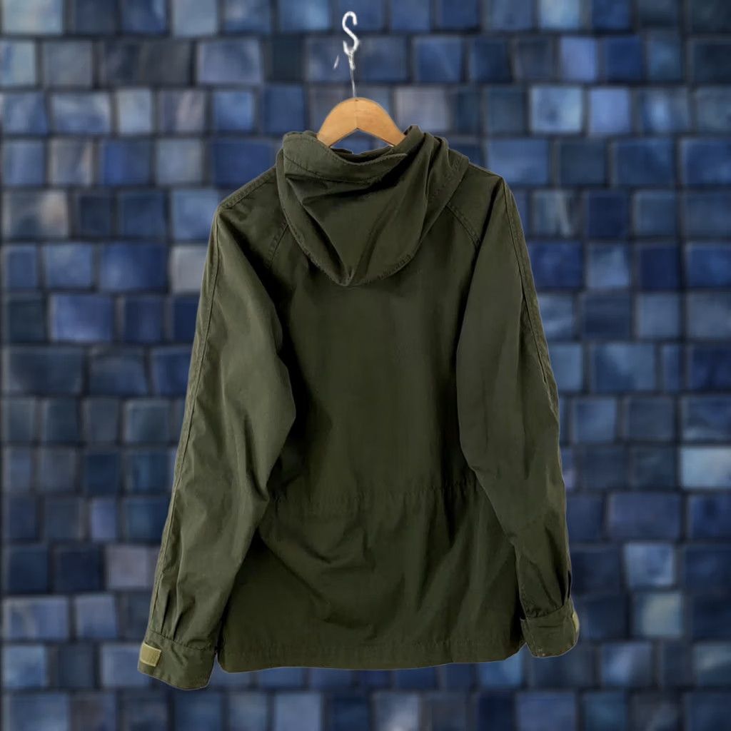 The North Face Purple Label THE NORTH FACE PURPLE LABEL Jacket Parka Men's L Green 65/35 Polyester Winter Casual Used Size US L / EU 52-54 / 3 - 1 Thumbnail