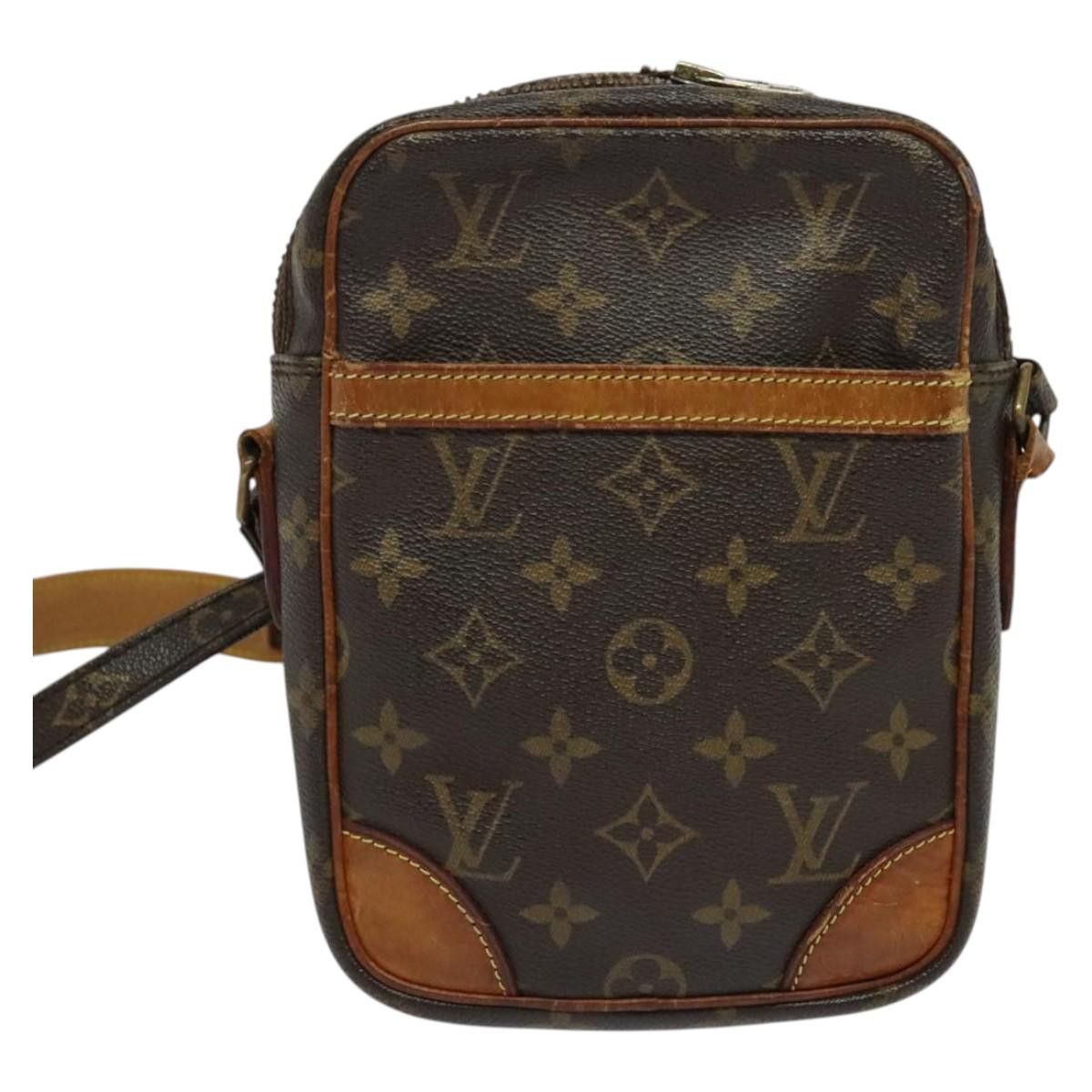 Louis Vuitton LOUIS VUITTON Monogram Danube Shoulder Bag M45266 Size ONE SIZE - 2 Thumbnail