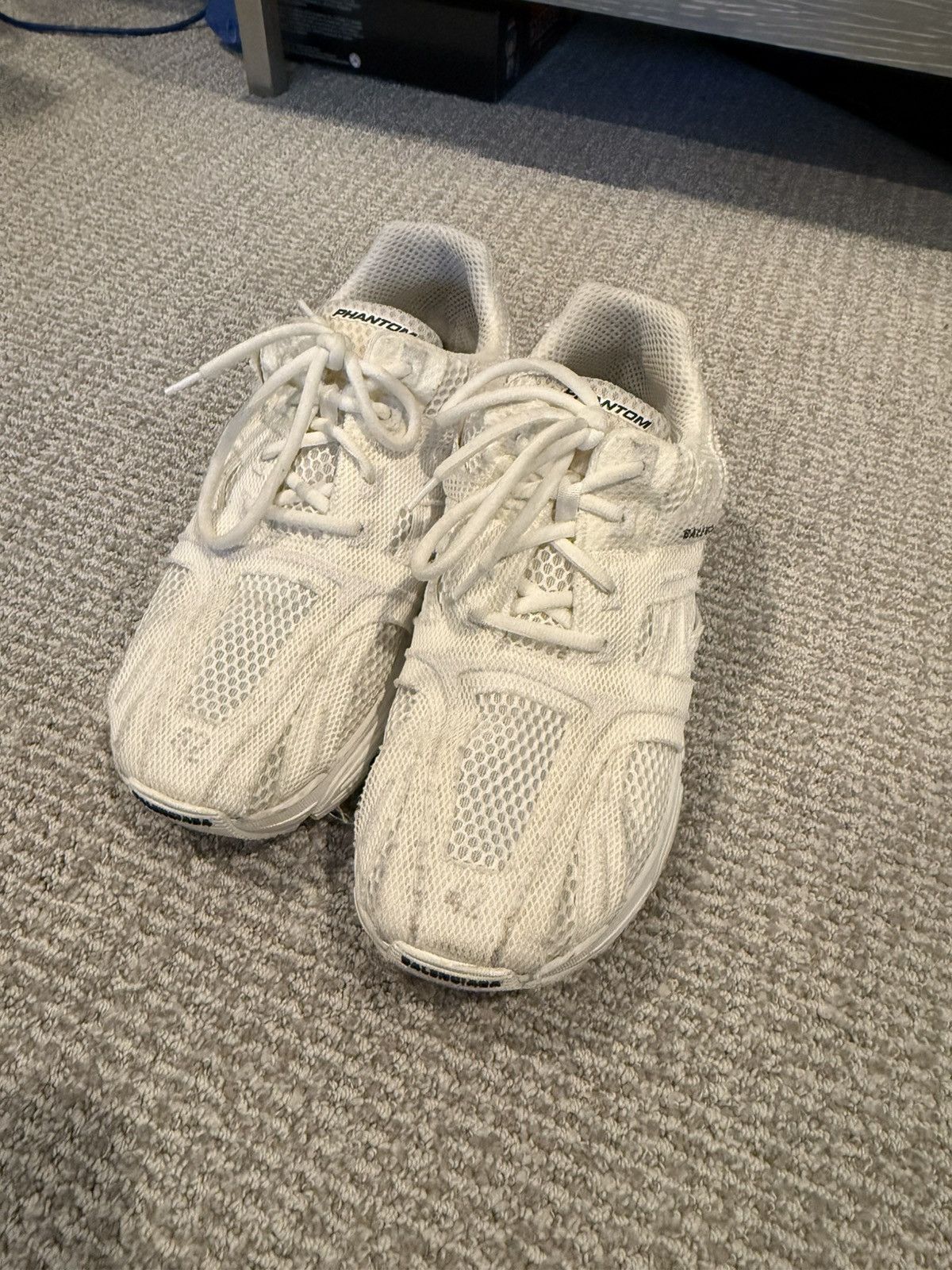Balenciaga Balenciaga Phantom Sneaker 42 Size US 9 / EU 42 - 1 Thumbnail