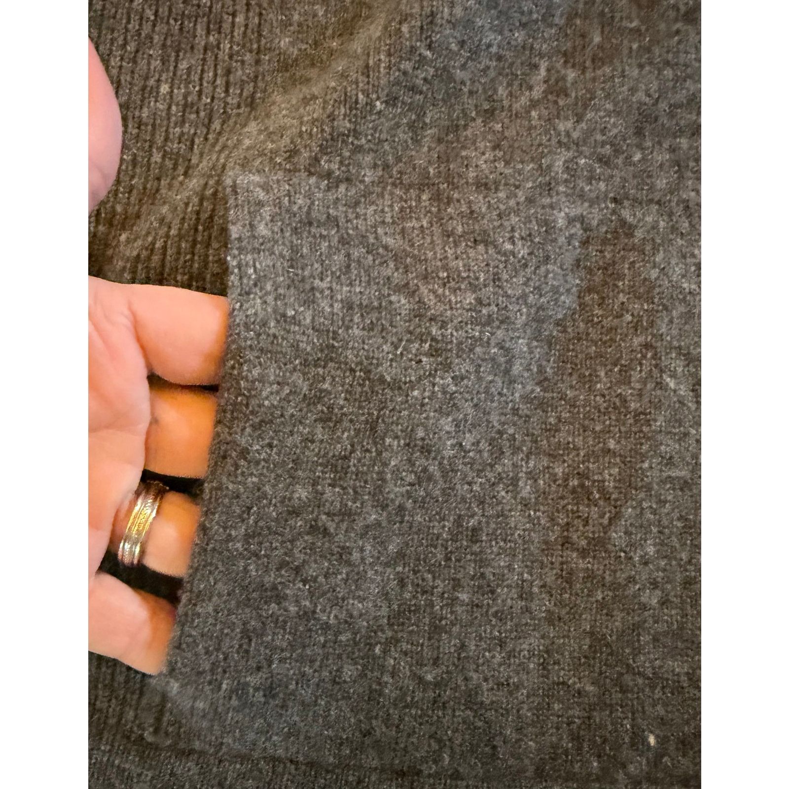 St. John St. John Sport Womens 100% Cashmere Sweater Gray Zip Fur XL Size XL / US 12-14 / IT 48-50 - 8 Thumbnail