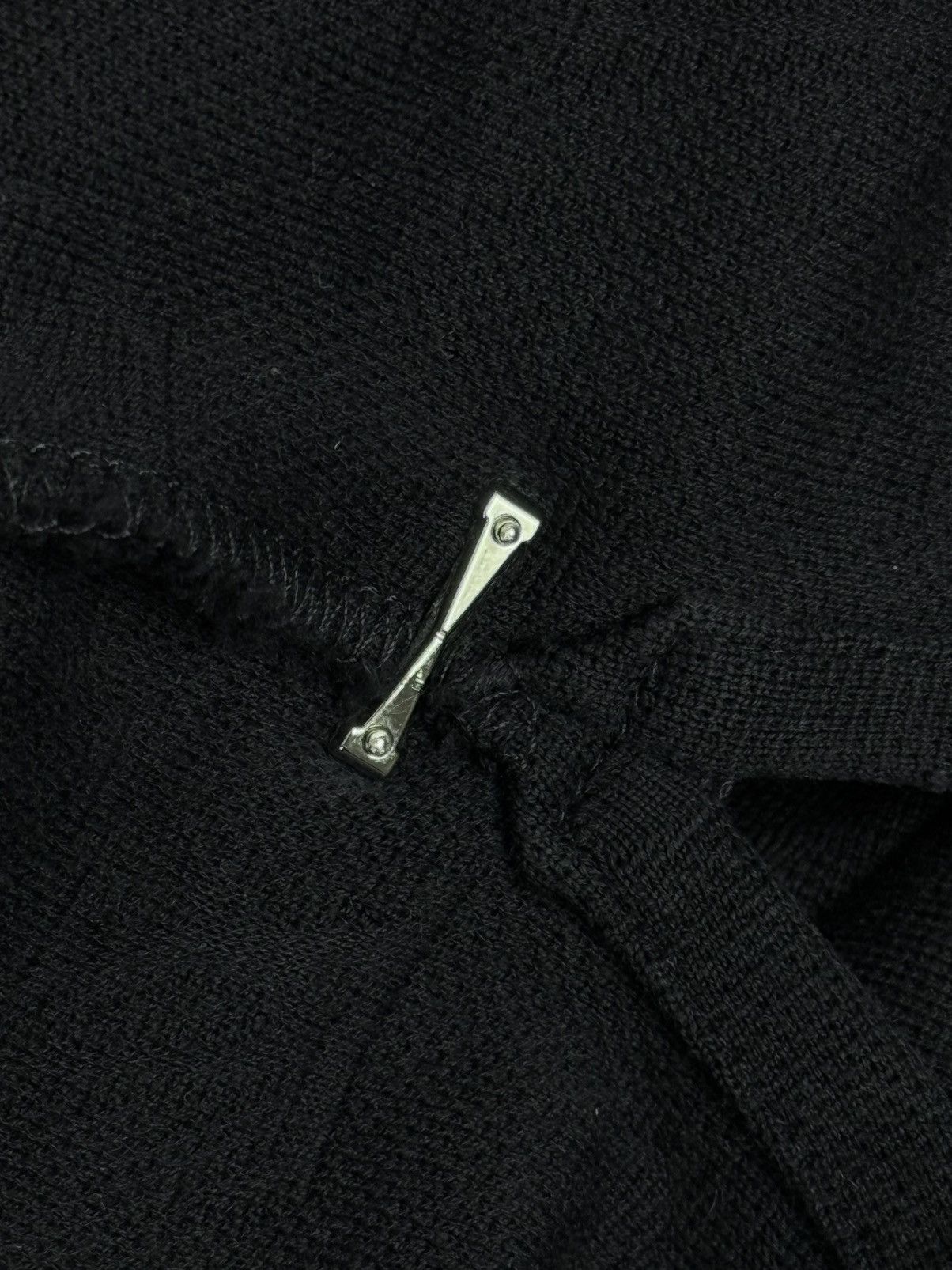 Louis Vuitton LOUIS VUITTON t-shirt Monogram navy 3D Pocket MEN size S Size US S / EU 44-46 / 1 - 11 Thumbnail