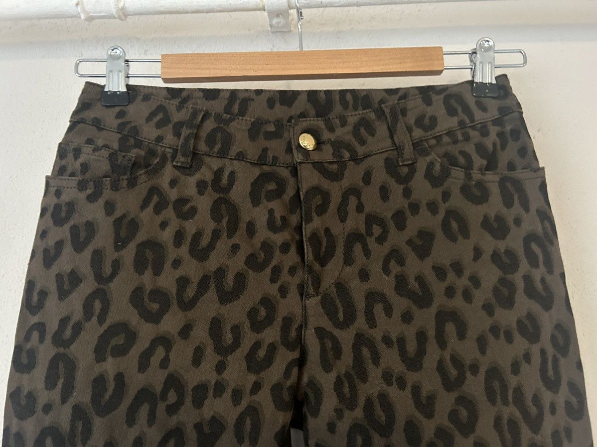 Louis Vuitton Louis Vuitton Leopard Print Pants - Size 38 Size 27" / US 4 / IT 40 - 2 Thumbnail