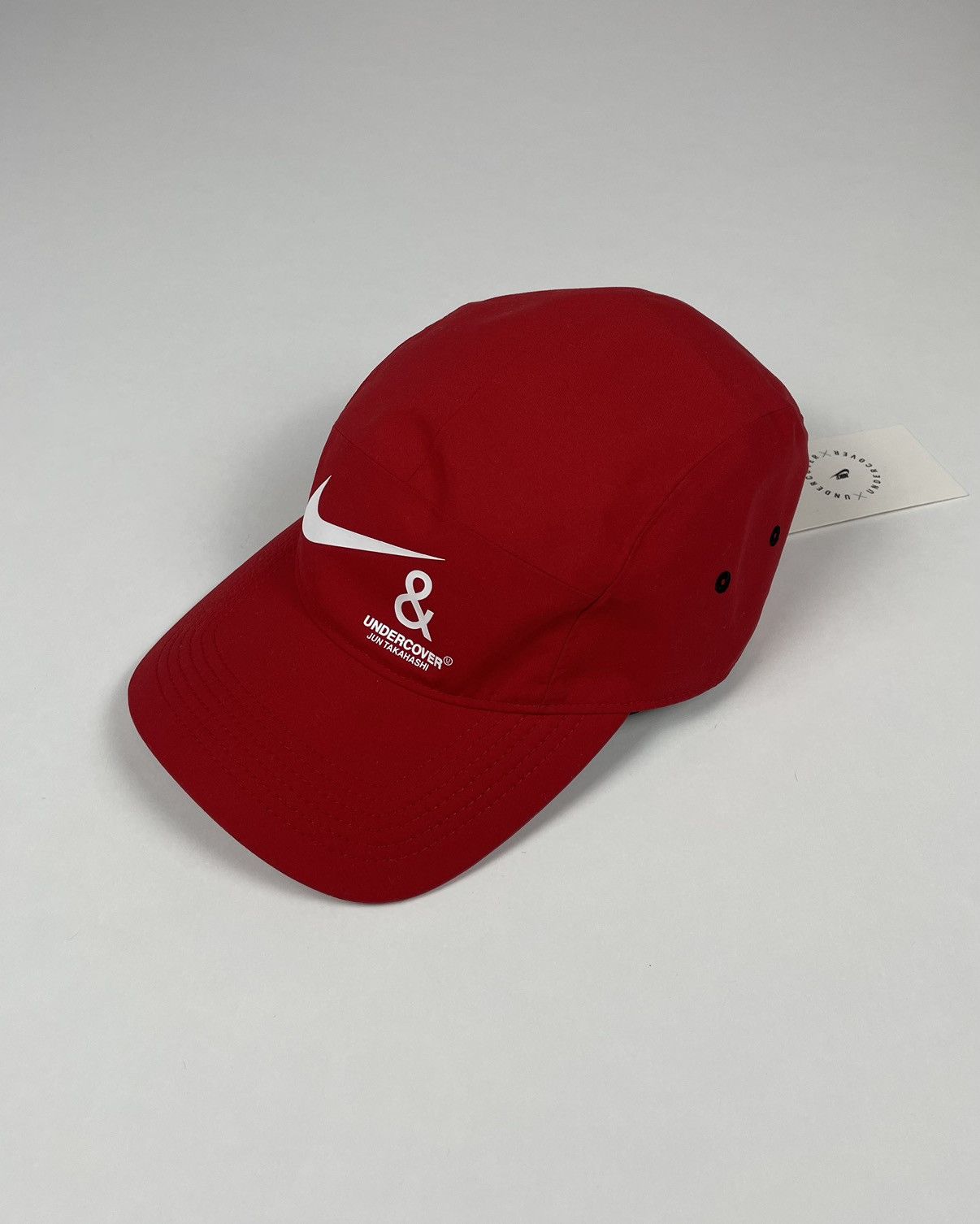 image of Nike x Undercover Aw84 Team Cap in Red, Men's