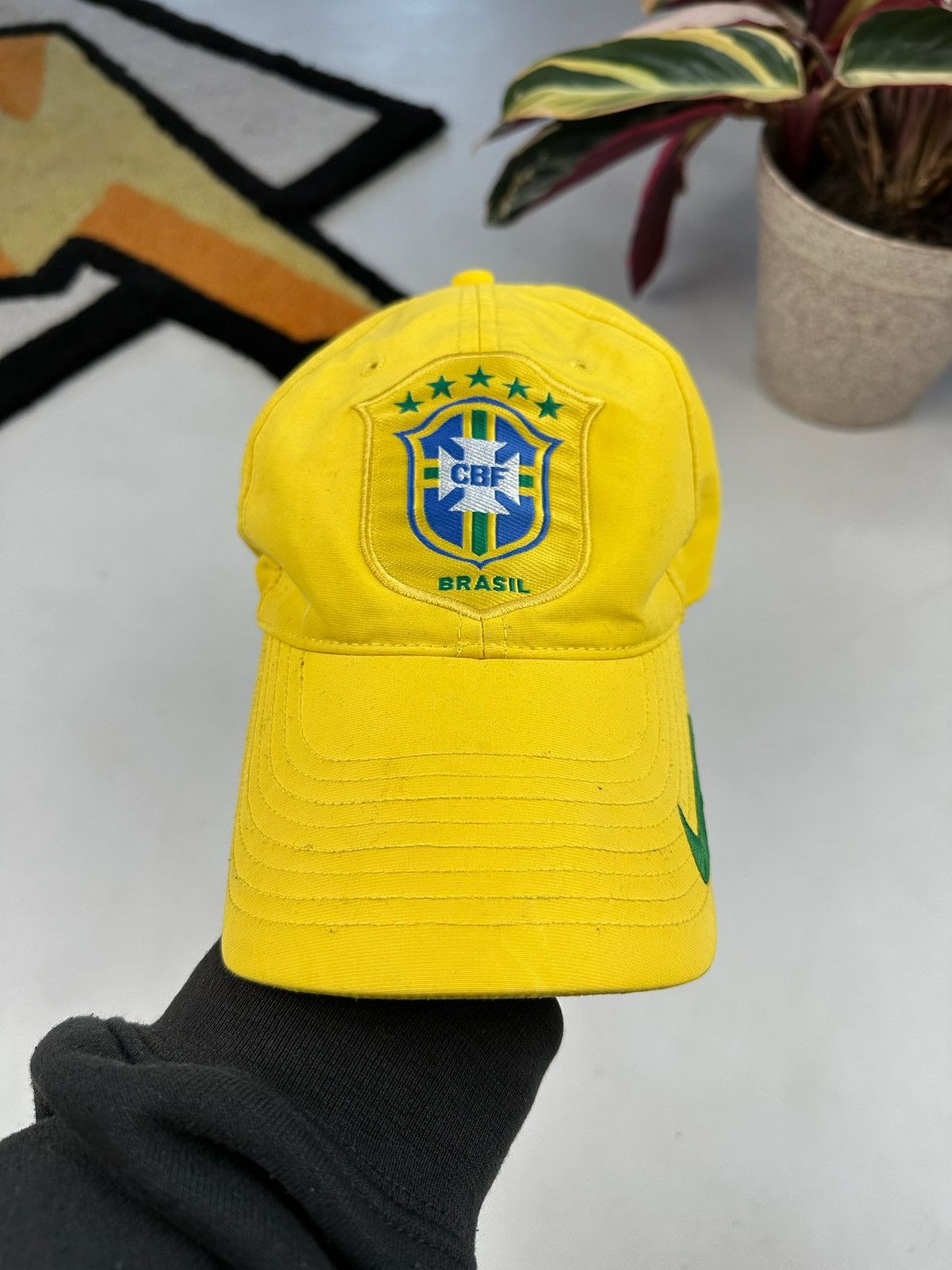 Nike Nike vintage national team Brazil cap Size ONE SIZE - 5 Thumbnail