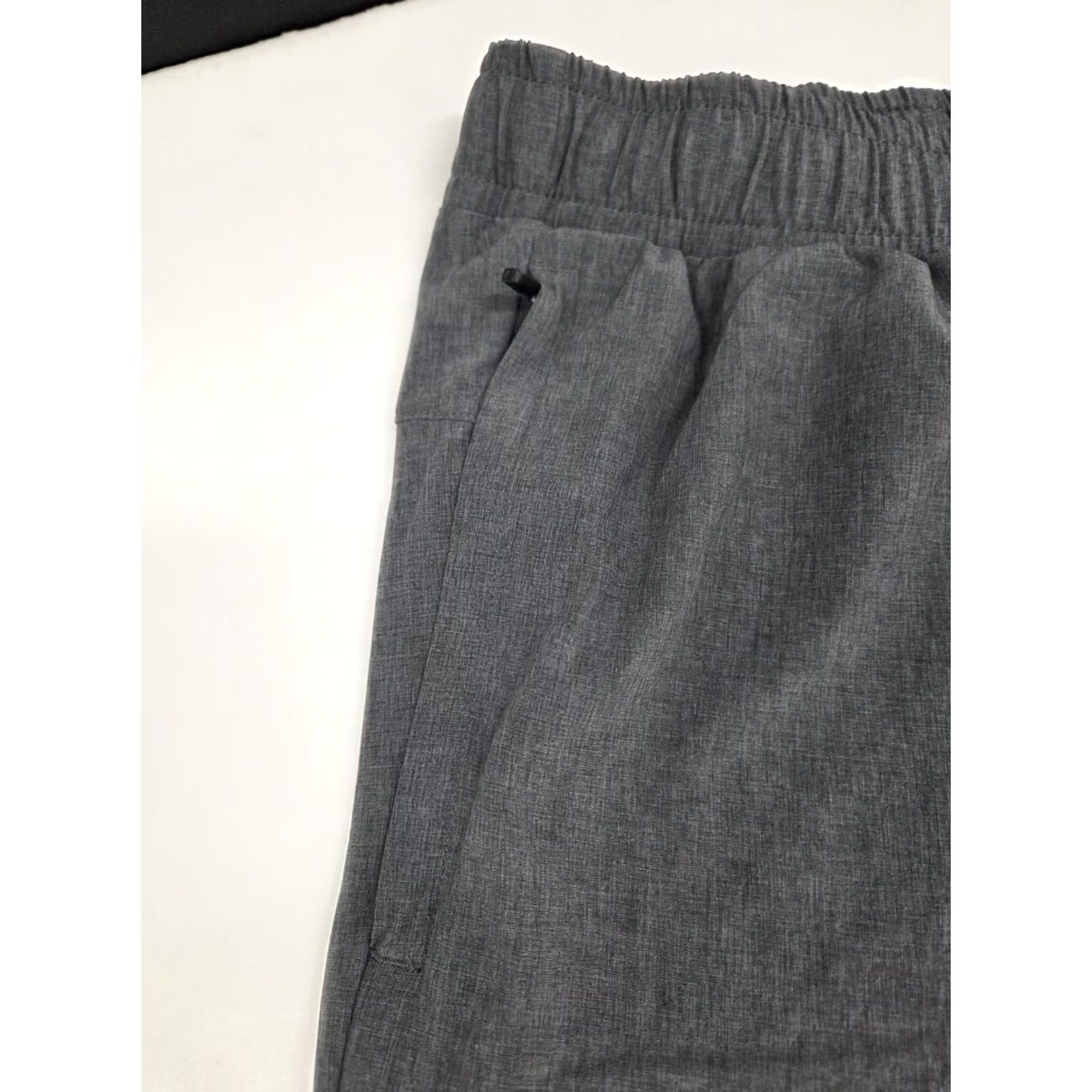 Vintage DSG Mens Performance Grey Pants Lightweight Drawstring Zip Pckt 33 L Adult Regular Gray Solid Chino Athleisure Sports Size US 33 - 7 Thumbnail