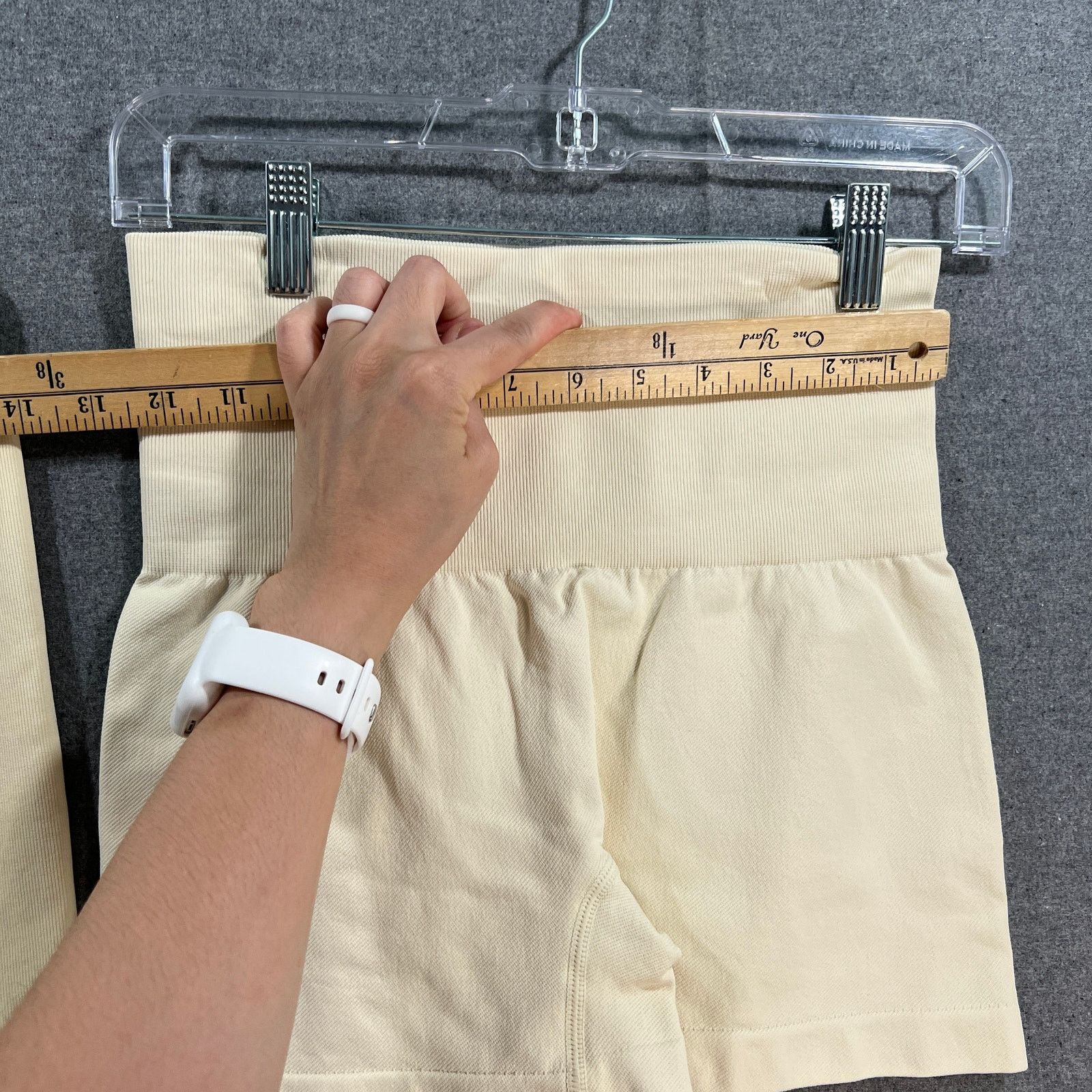 Other Workout 2 PC Crop Top Long Sleeve and Short Bottom Size M / US 6-8 / IT 42-44 - 8 Thumbnail