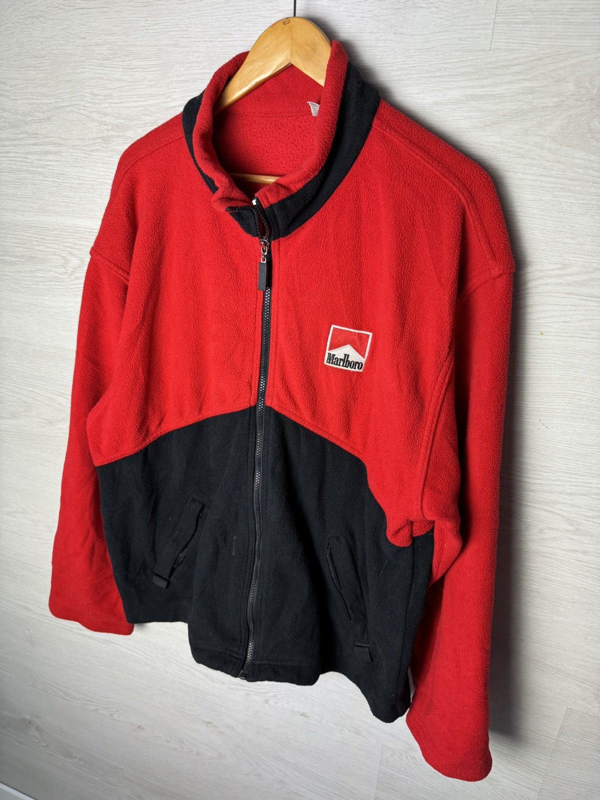 Marlboro Marlboro Vintage Fleece Jacket Red Black Zip Up Logo Size US L / EU 52-54 / 3 - 3 Thumbnail