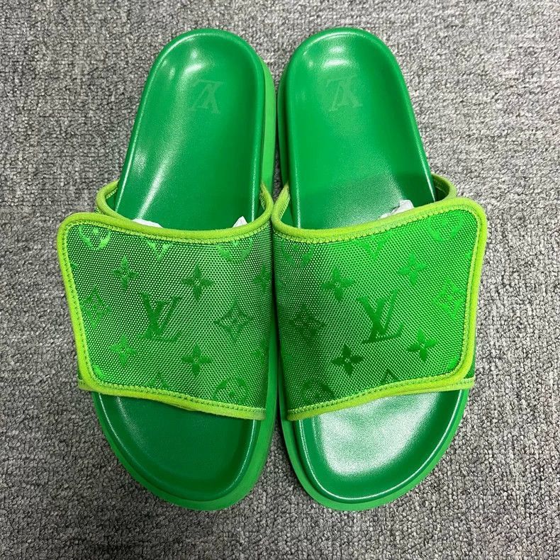 Louis Vuitton Louis Vuitton Louis Vuitton Green Comfortable Slide Sandal Size US 8 / EU 41 - 2 Thumbnail