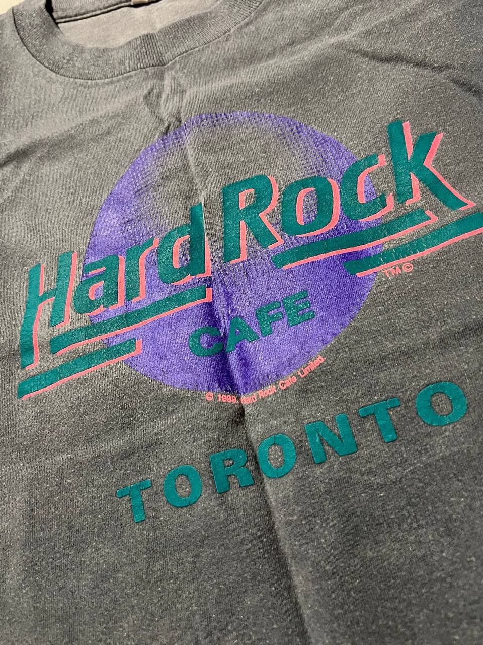 Hard Rock Cafe Hard Rock Cafe 1989 Toronto Skydome made in Canada tee shirt Size US S / EU 44-46 / 1 - 2 Thumbnail