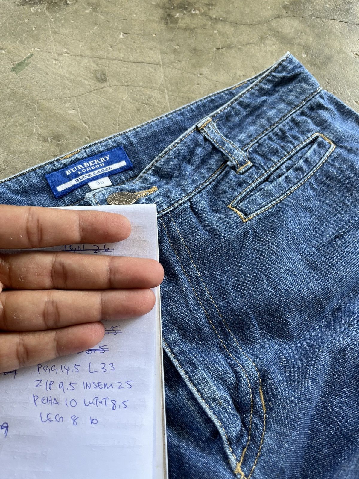 Burberry × Denime × Designer 🔥Burberrys’s Denime Down Leg Novacheck Size 36" / US 14 / IT 50 - 9 Thumbnail