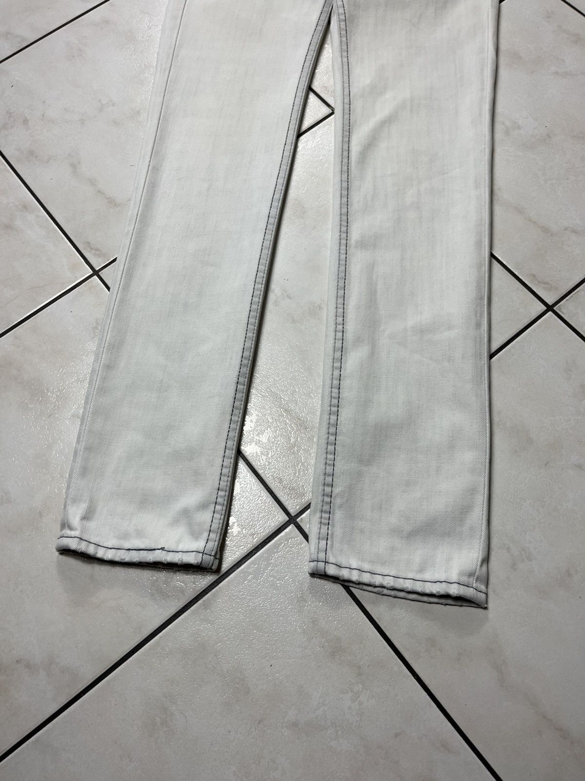 Designer × Levi's × Vintage Vintage Levi’s 513 skinny leg zip pockets denim jeans pants Size US 30 / EU 46 - 5 Thumbnail