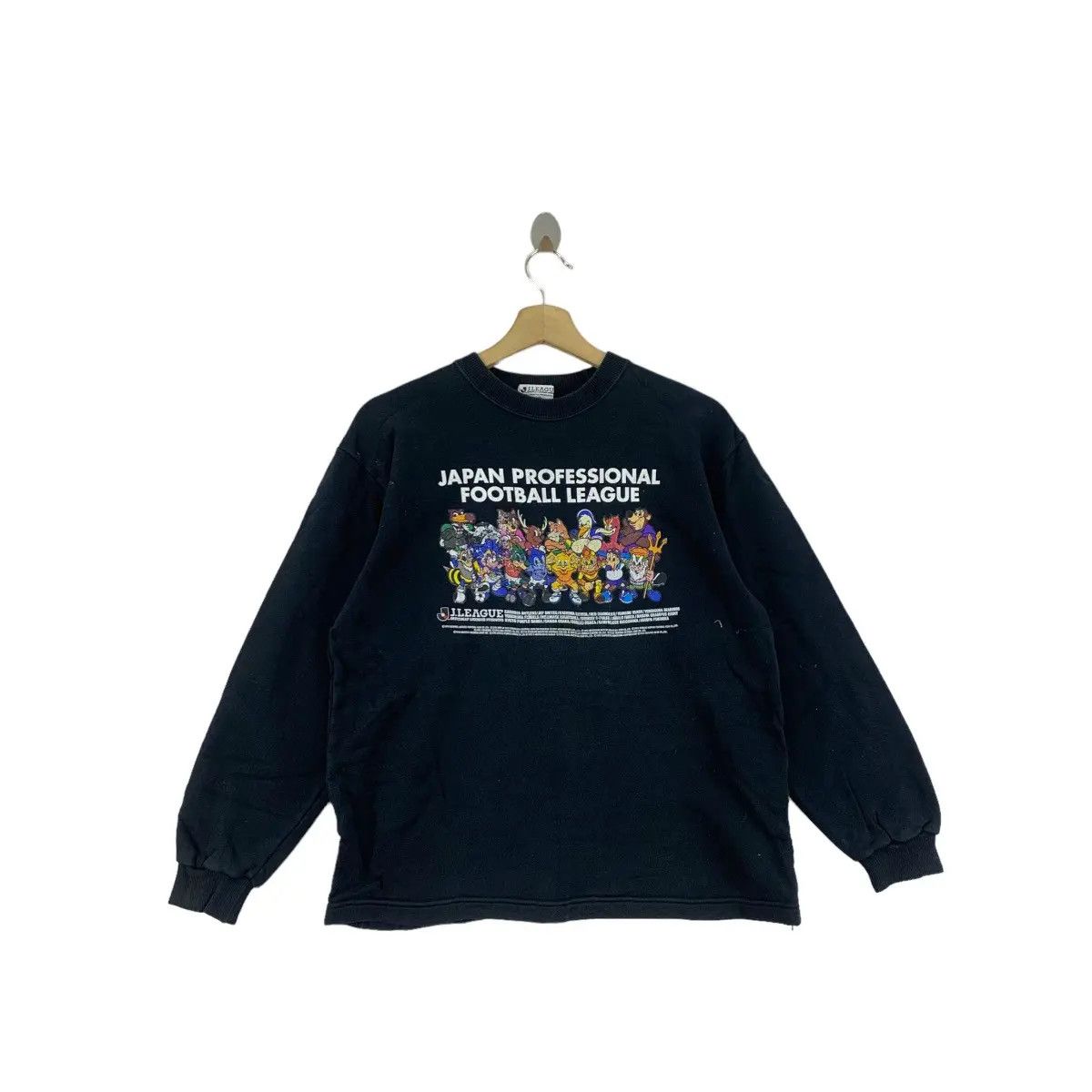 Vintage Vintage J LEAGUE JAPAN Football Mascot Anime Sweatshirt Size L / US 10 / IT 46 - 1 Thumbnail
