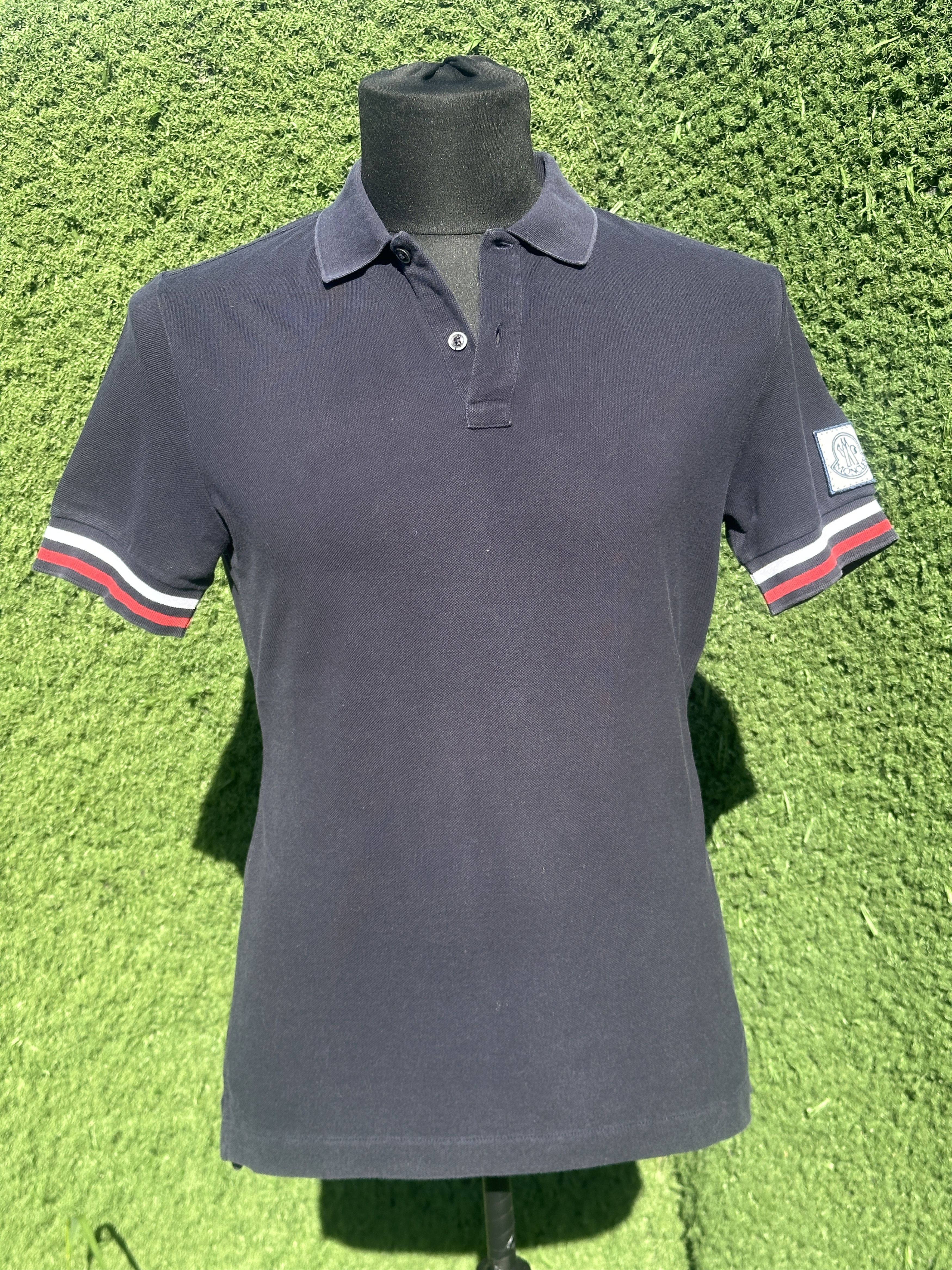 Moncler Moncler Gamme Bleu Blouse Casual Short Sleeve Tee Size M Size US M / EU 48-50 / 2 - 3 Thumbnail