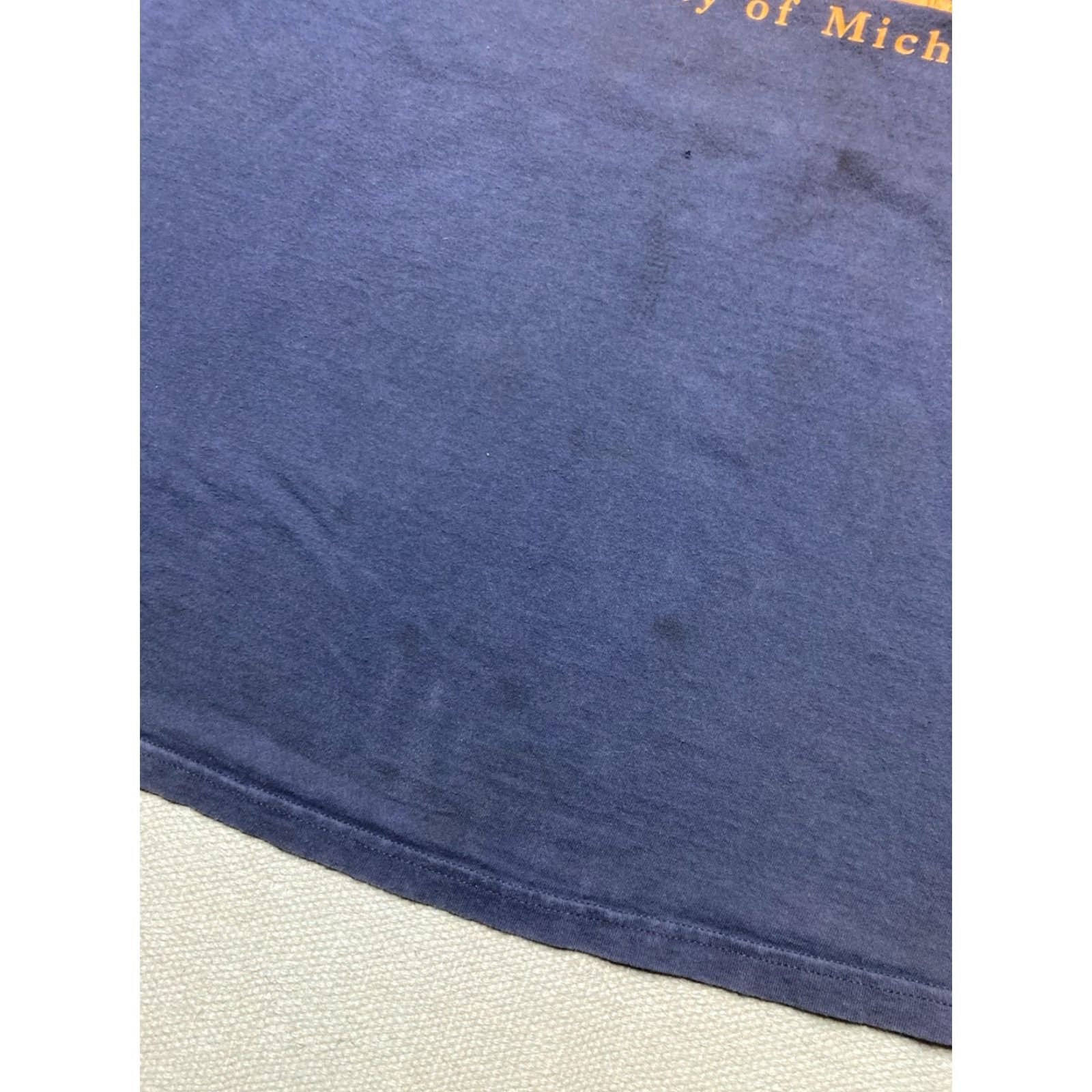 NCAA VINTAGE Michigan Wolverines University T-Shirt XL Blue Men Size US XL / EU 56 / 4 - 2 Thumbnail