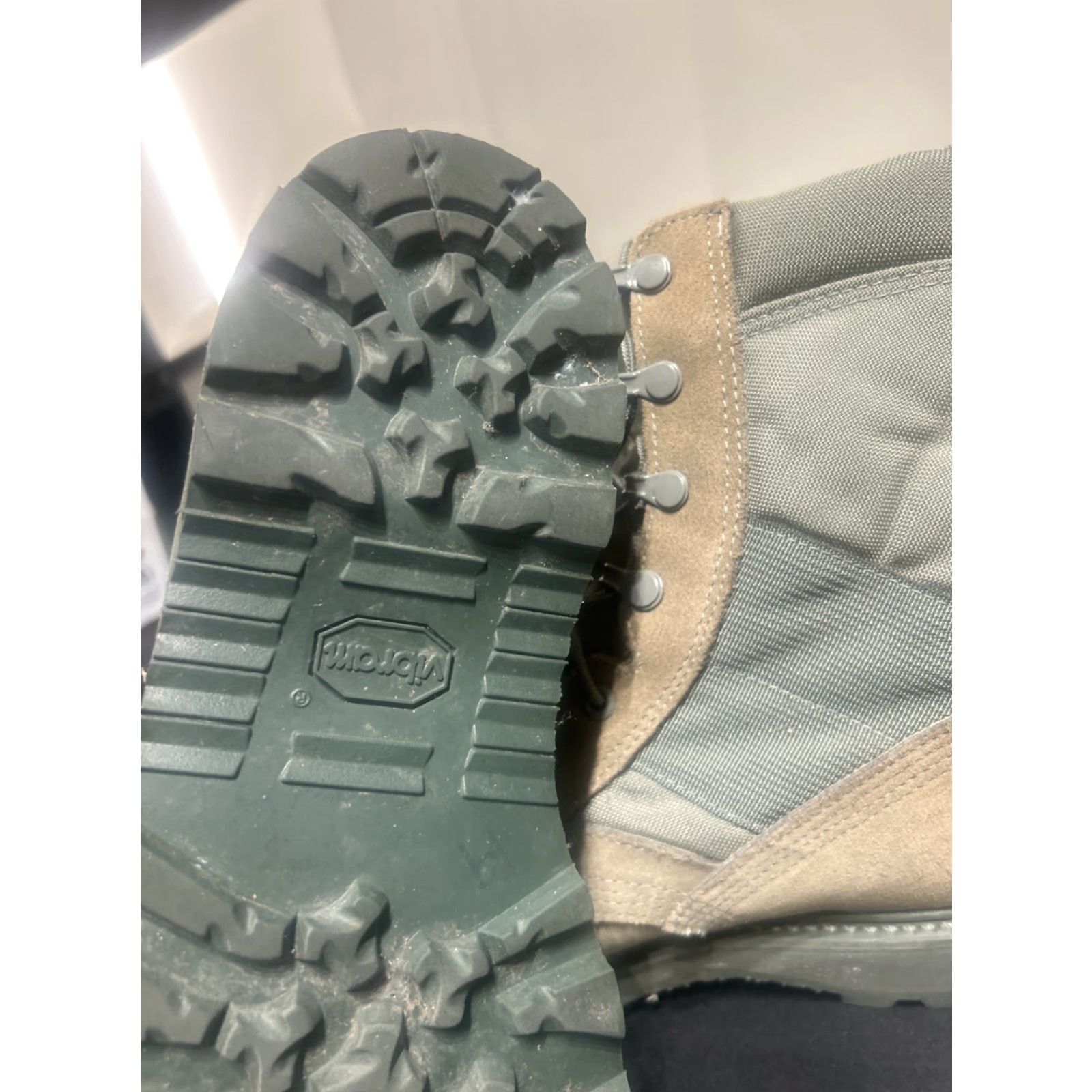 Vibram Vibram 8430 Military Boots Steel Toe Mondo Sage Green Suede Size 9 Men Combat USA Boots Size US 9 / EU 42 - 3 Thumbnail