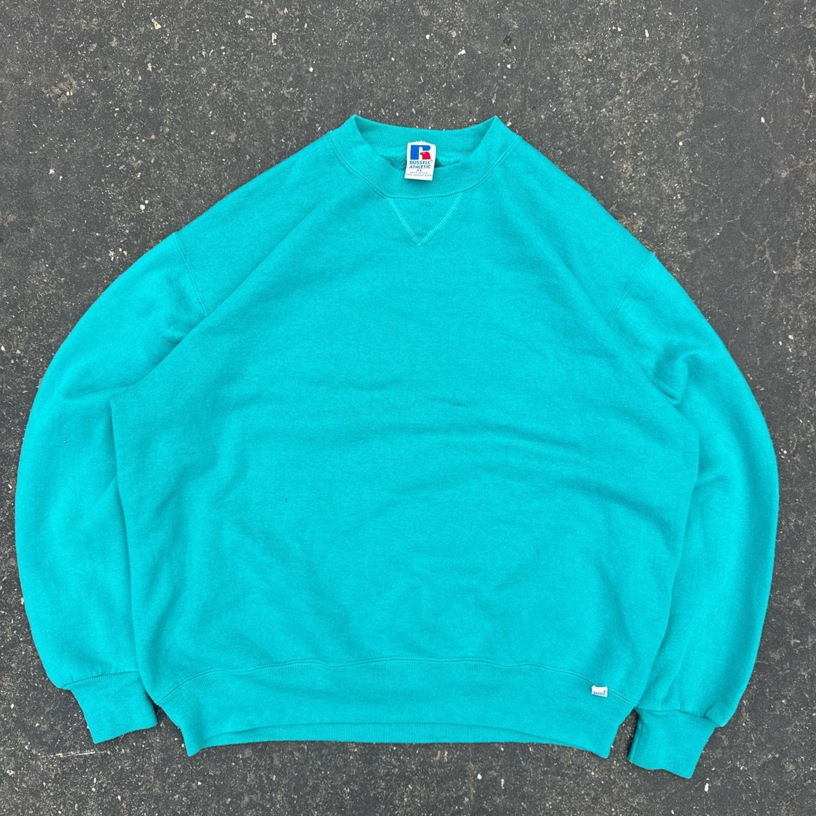Russell Athletic Vintage 90s Russell Athletic Aqua Blue Crewneck Size XL Size US XL / EU 56 / 4 - 1 Thumbnail