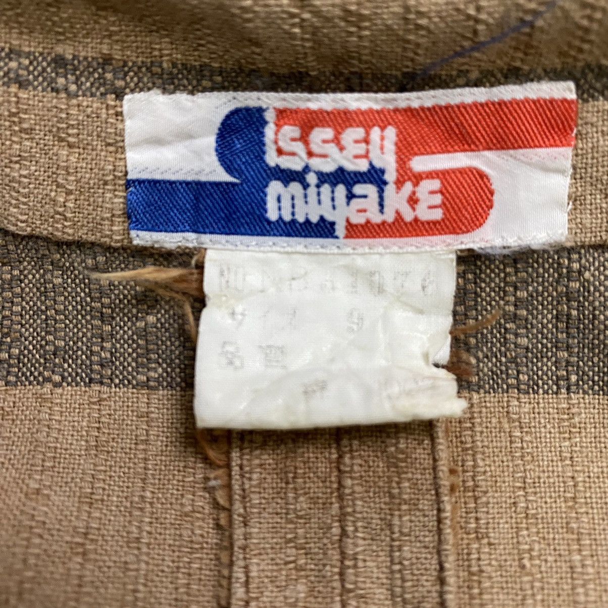 Issey Miyake × Japanese Brand × Vintage ISSEY MIYAKE 70s BUTTON UP Size M / US 6-8 / IT 42-44 - 8 Thumbnail