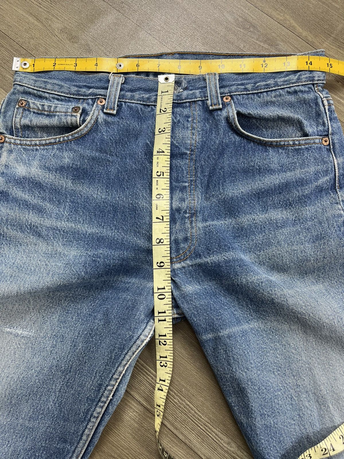 Levi's Vintage Clothing 🇺🇸1990s Vintage Levis 501 31x33 Straight Leg Blue Jeans Size US 29 - 22 Thumbnail
