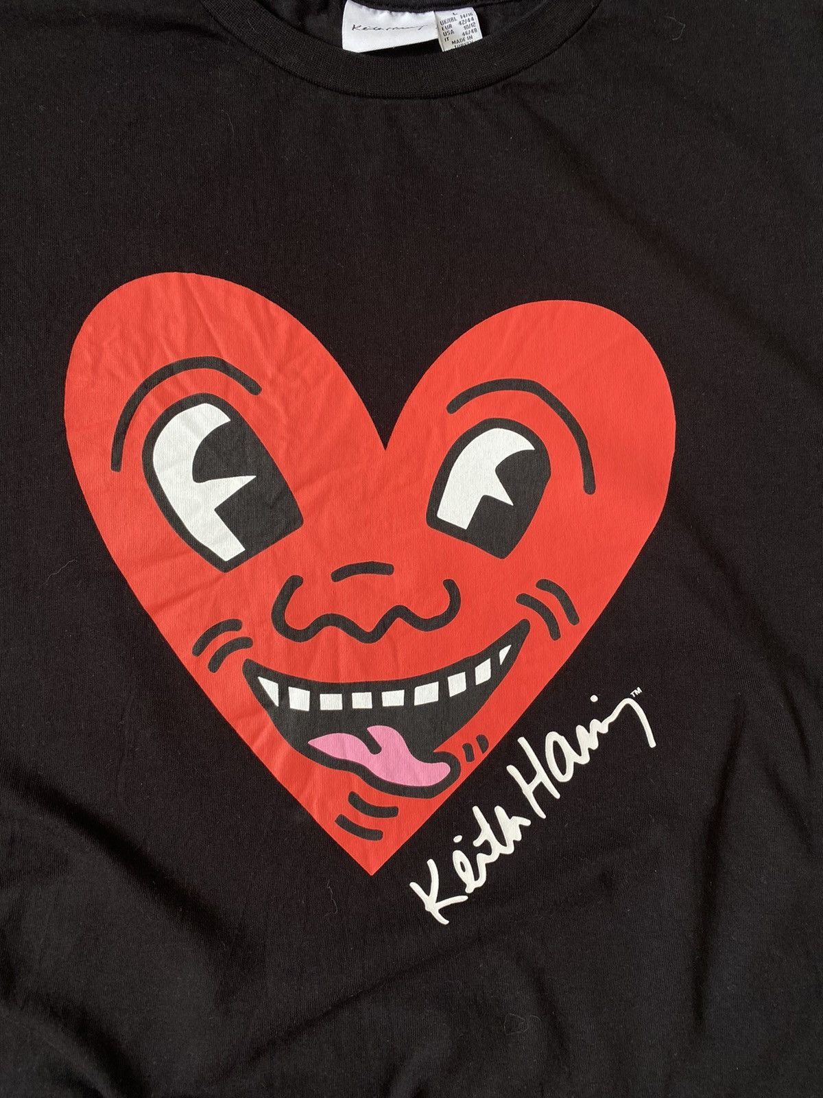 Keith Haring Keith Haring special edition “Happy Heart” T shirt Size US L / EU 52-54 / 3 - 3 Thumbnail