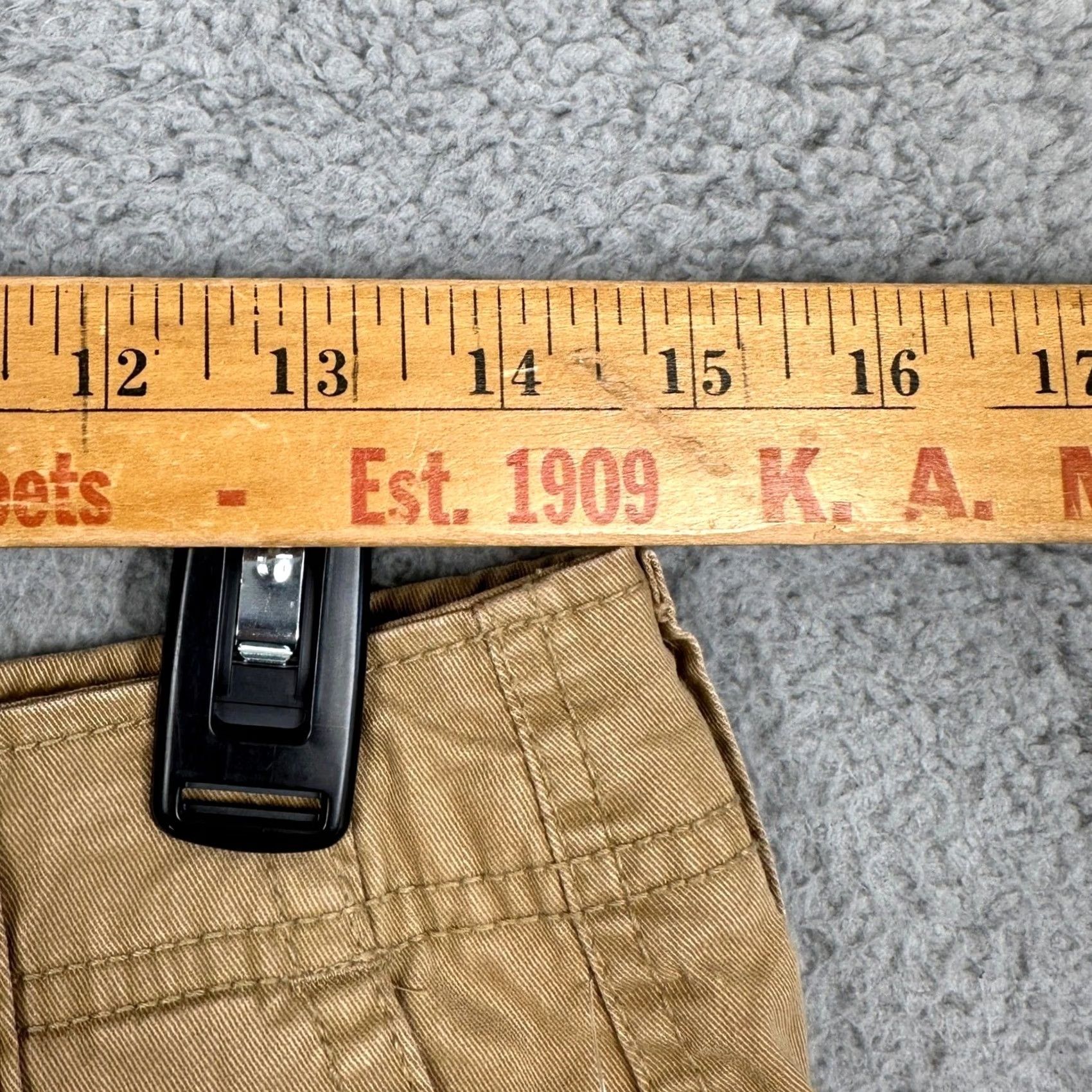Aeropostale Aeropostale Cargo Shorts Men 28 Tan Khaki Cotton Spandex Cargo Pocket Button Front Flat Front Stretching Casual Workwear Size US 30 / EU 46 - 6 Thumbnail