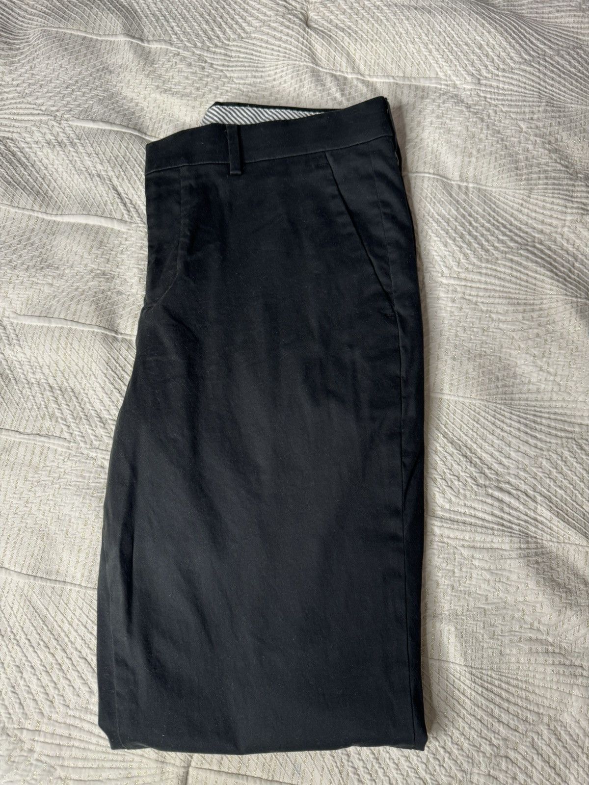 Express EXPRESS Slim Comfort Waist Hyper Stretch Chino Dress Pants Size 34S - 1 Thumbnail