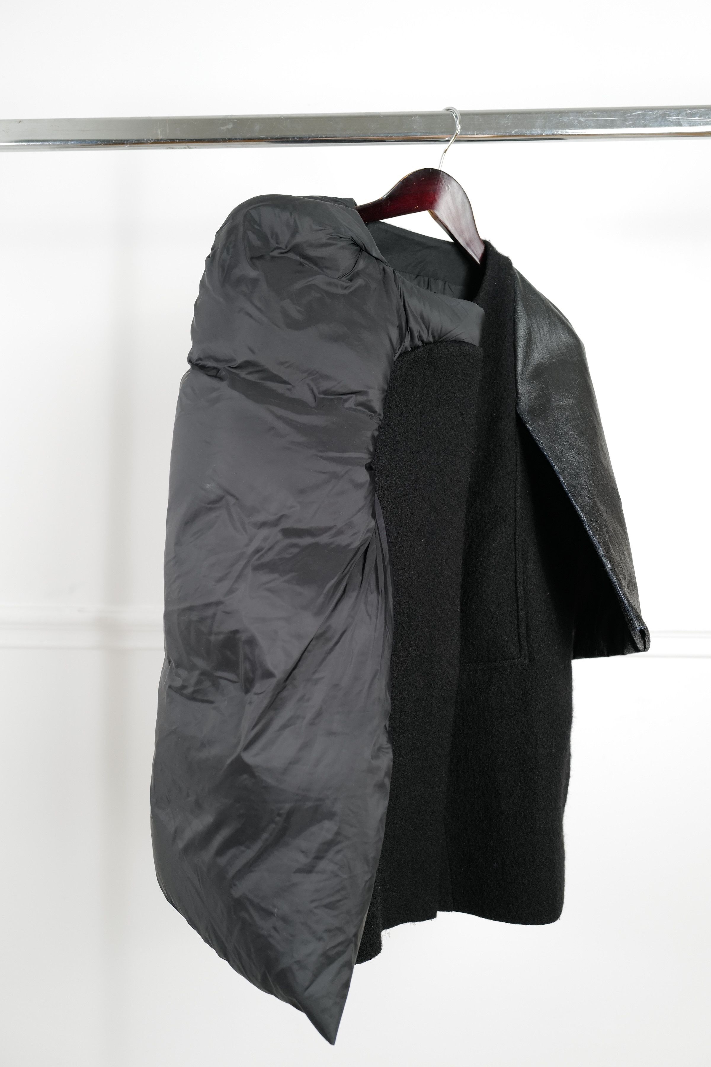 Rick Owens Rick Owens runaway puffer Size US XS / EU 42 / 0 - 5 Thumbnail