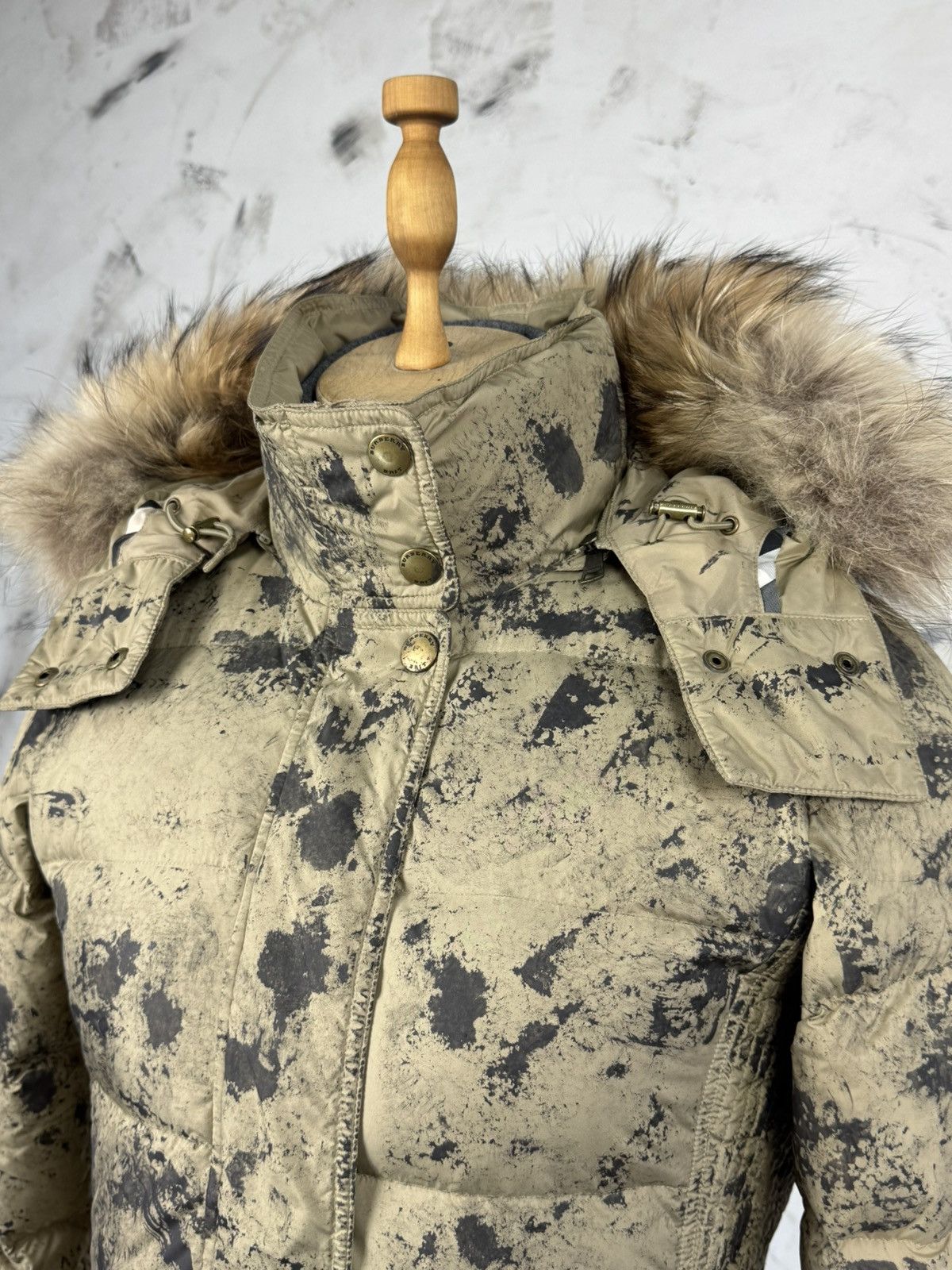 Burberry Burberry Brit Quilted Custom Camo Puffer Jacket Size M - L Size M / US 6-8 / IT 42-44 - 5 Thumbnail