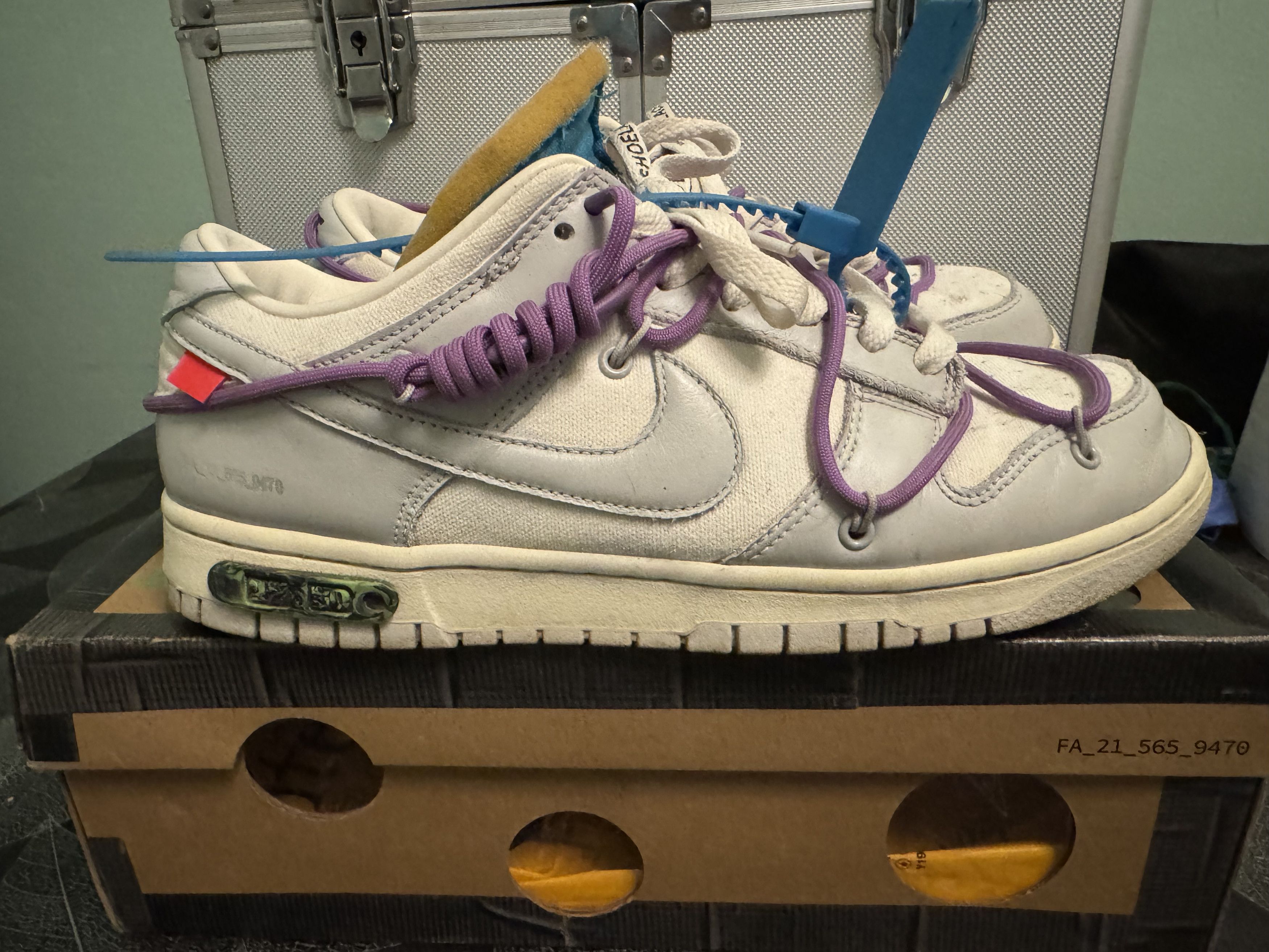 Off-White x Nike Dunk Low ‘Lot 47 of 50’
