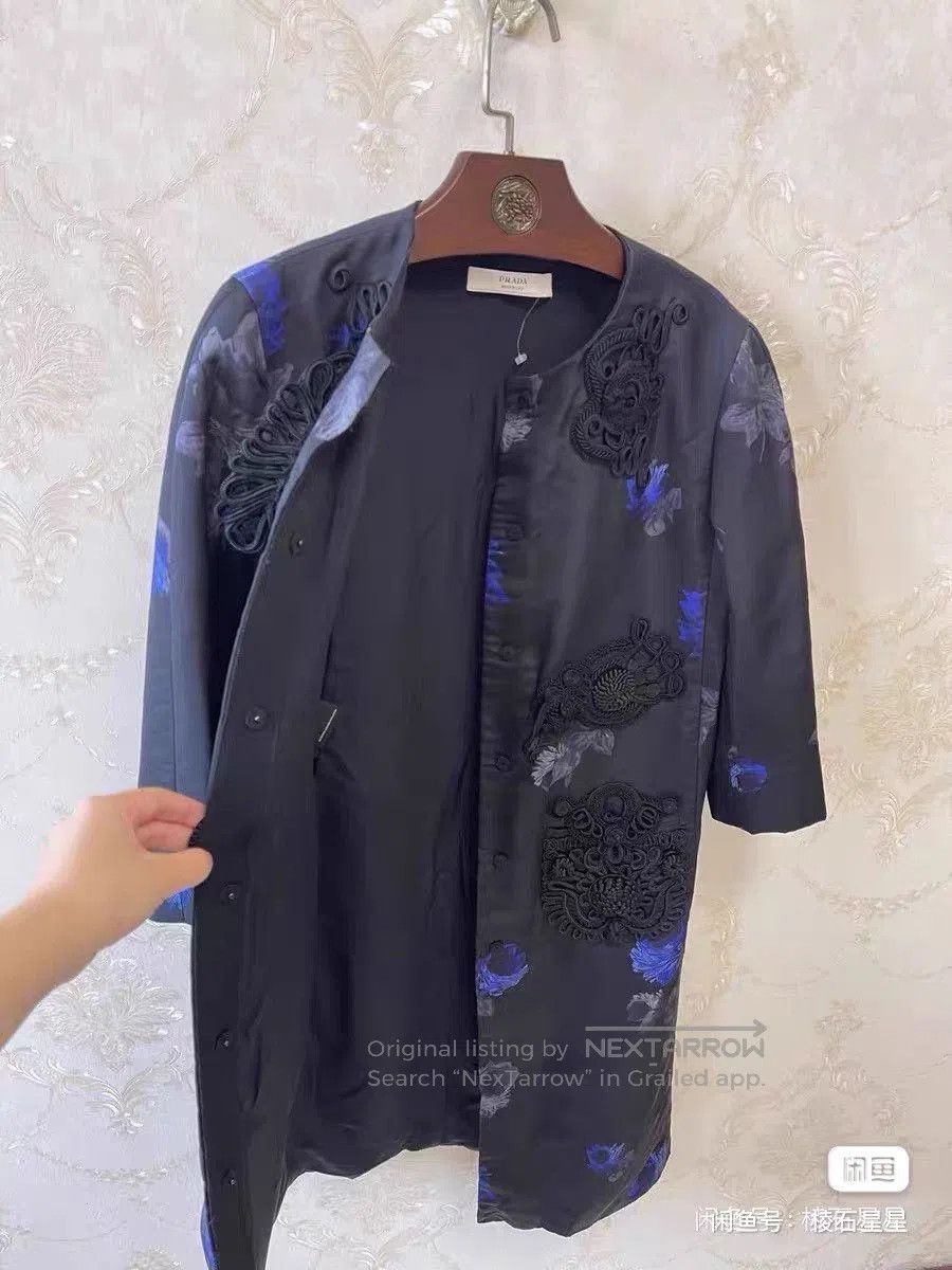 Prada Prada Silk Long Coat with Chinese Knots. Size M / US 6-8 / IT 42-44 - 6 Thumbnail