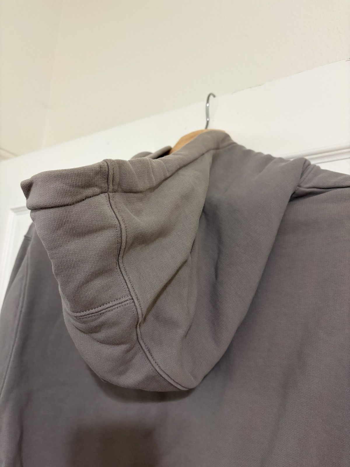 A-COLD-WALL* A-COLD-WALL* ESSENTIAL LOGO HOODIE Size US L / EU 52-54 / 3 - 4 Thumbnail