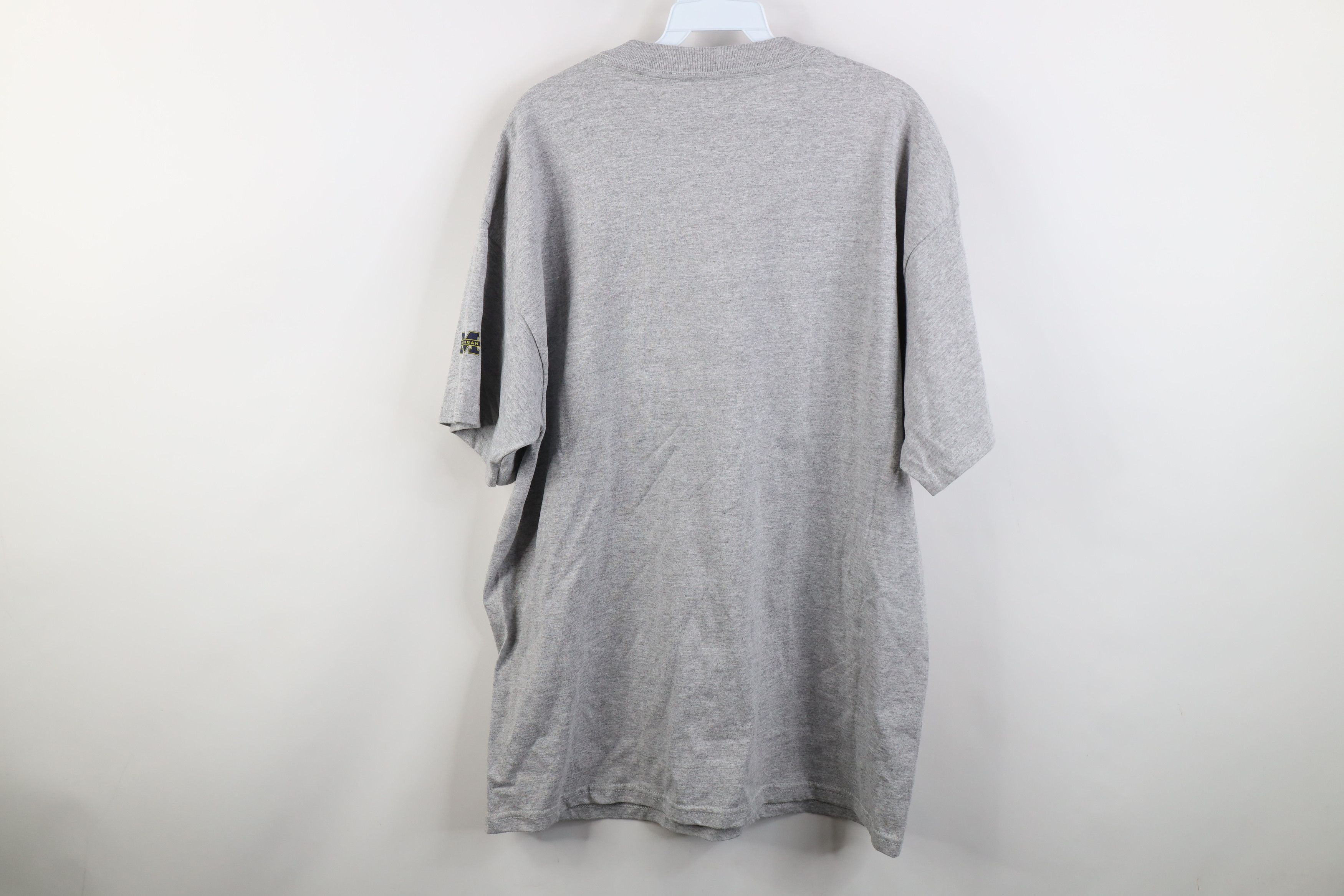 Vintage Vintage 90s University of Michigan Short Sleeve T-Shirt Gray Size US L / EU 52-54 / 3 - 10 Thumbnail