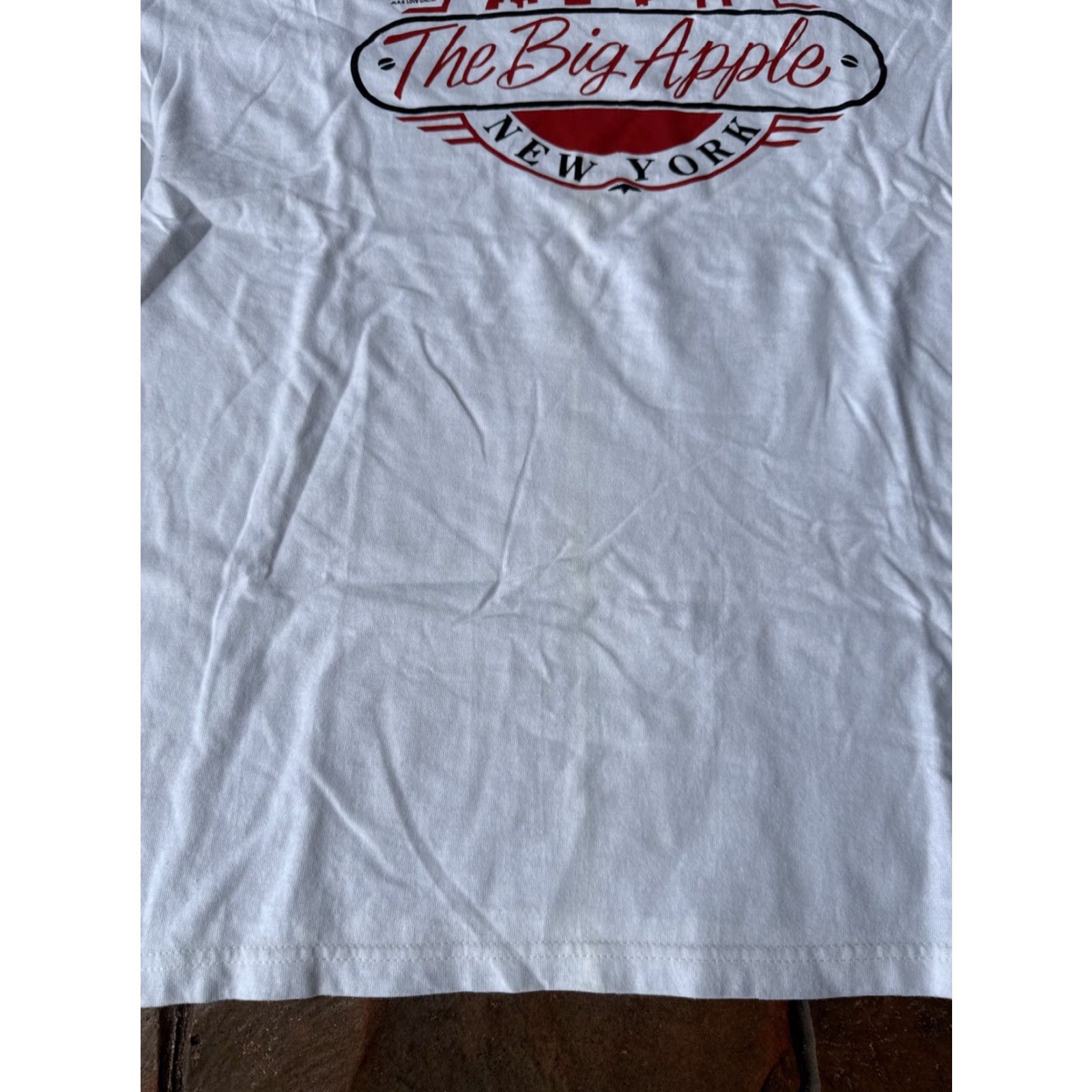 Hanes VINTAGE 90s New York The Big Apple Skyline Tourist T-Shirt XL Size US XL / EU 56 / 4 - 4 Thumbnail