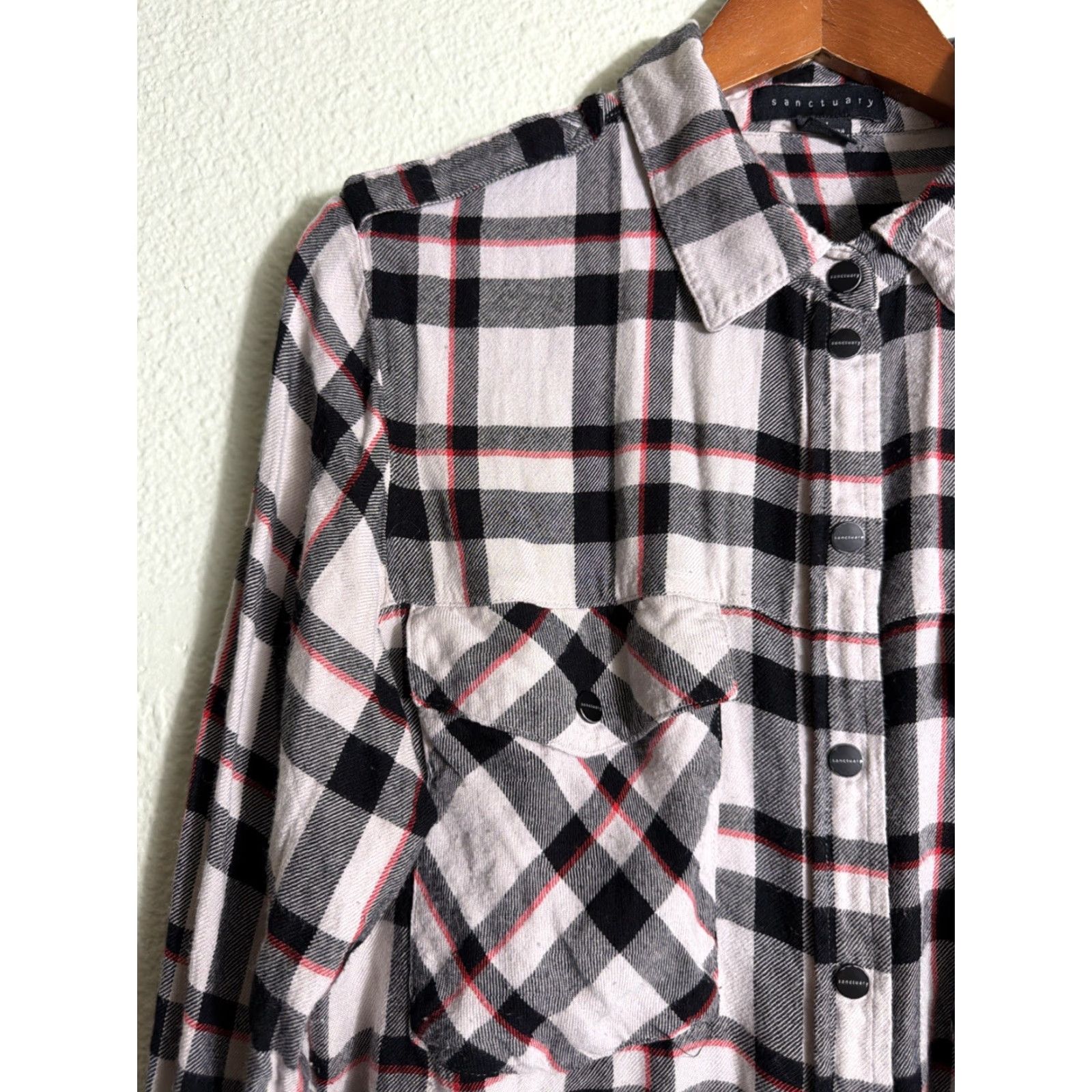 Sanctuary Sanctuary Women’s Medium Long Sleeve Snap Button Shirt Plaid Beige Black Size M / US 6-8 / IT 42-44 - 3 Thumbnail