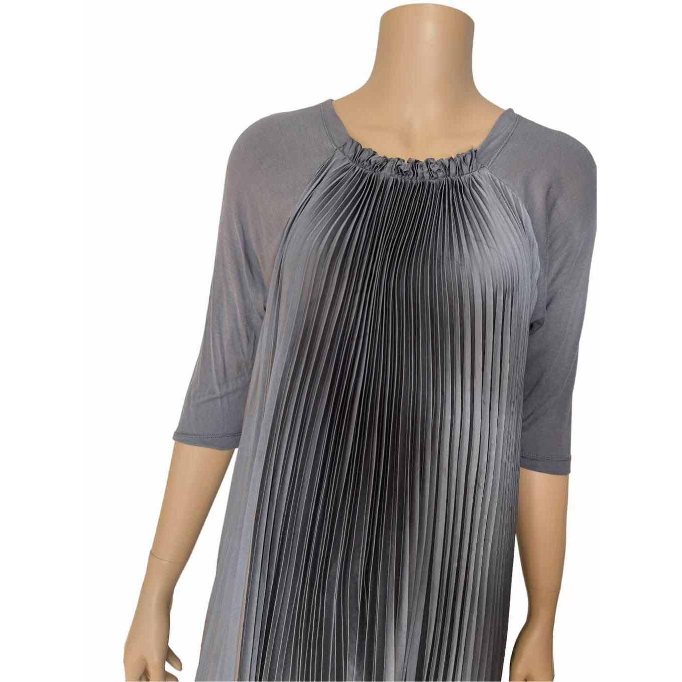 Bcbgmaxazria BCBG Maxazria pleated Gray Midi dress XS (026) Size XS / US 0-2 / IT 36-38 - 2 Thumbnail