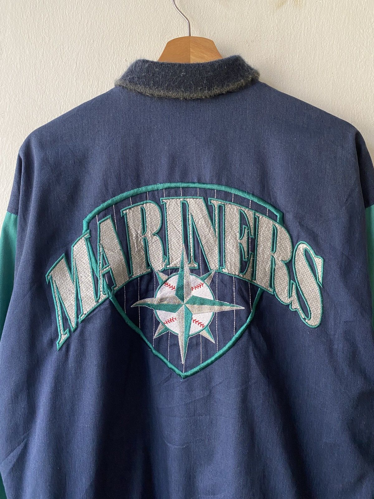 NFL Vintage 90’s Mariners MLB Jacket Size US L / EU 52-54 / 3 - 11 Thumbnail