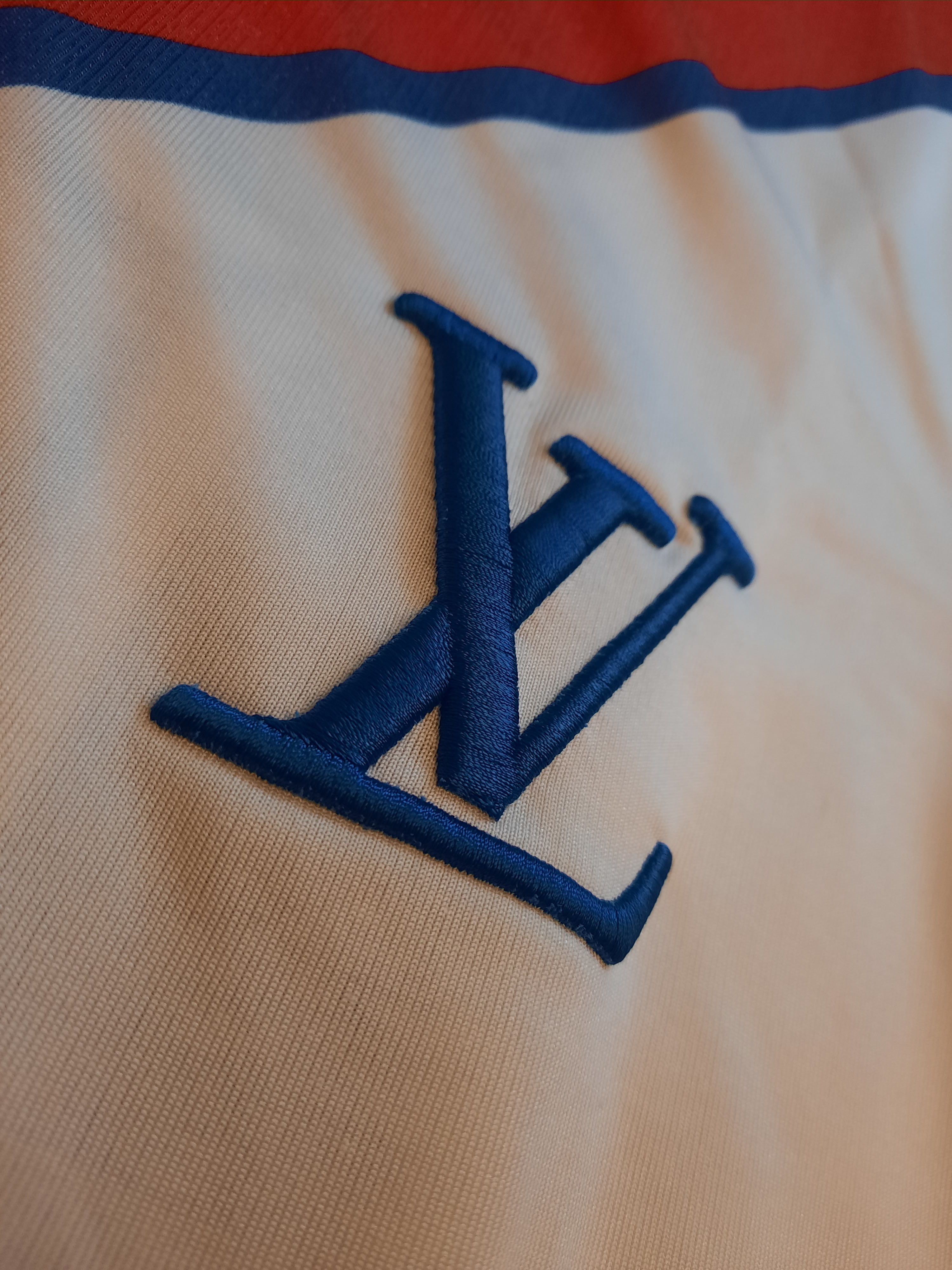 Louis Vuitton Equipe LV Polo Size US M / EU 48-50 / 2 - 6 Thumbnail