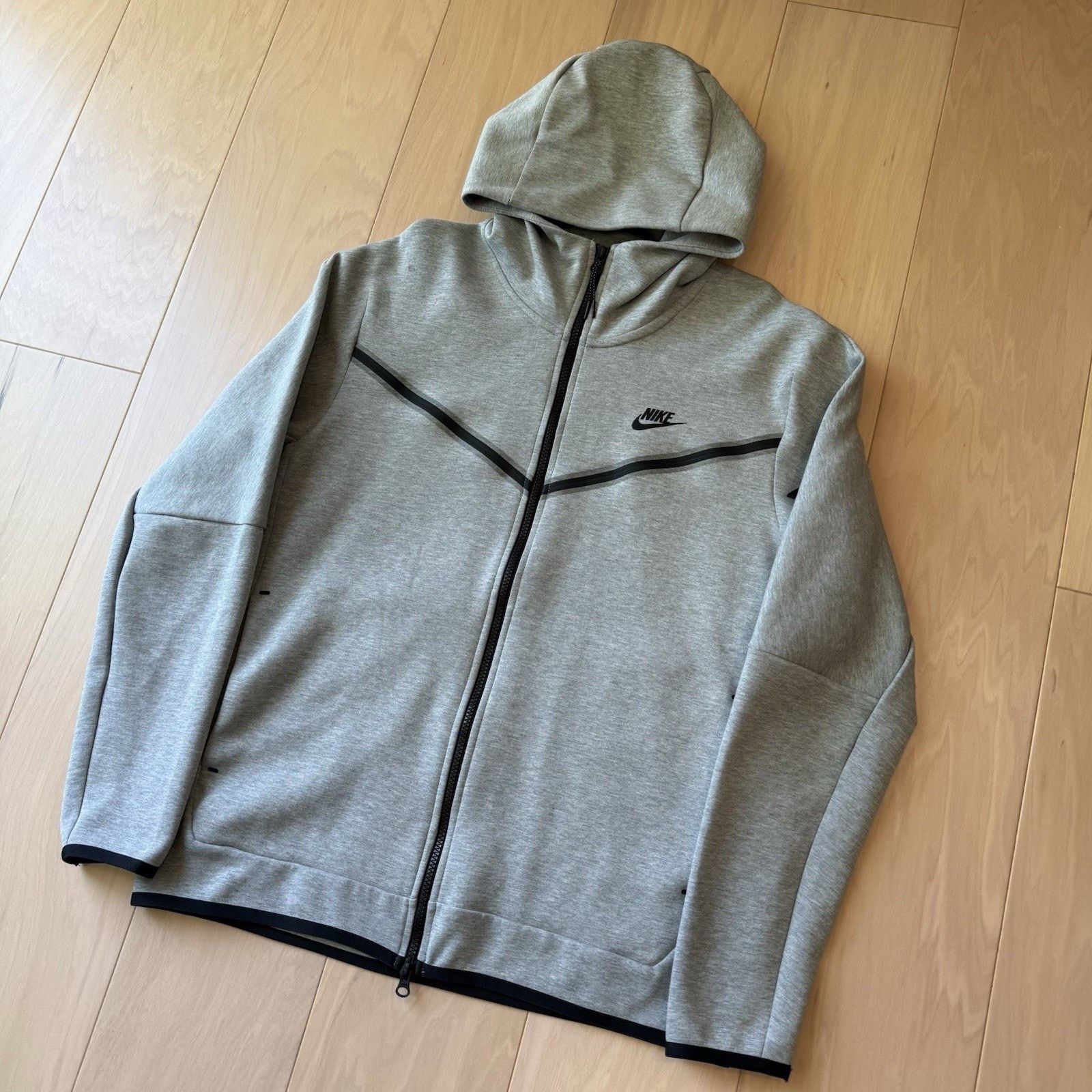 Nike Nike Tech Fleece Jacket L Gray Full Zip Hoodie Sportswear Size US L / EU 52-54 / 3 - 10 Thumbnail