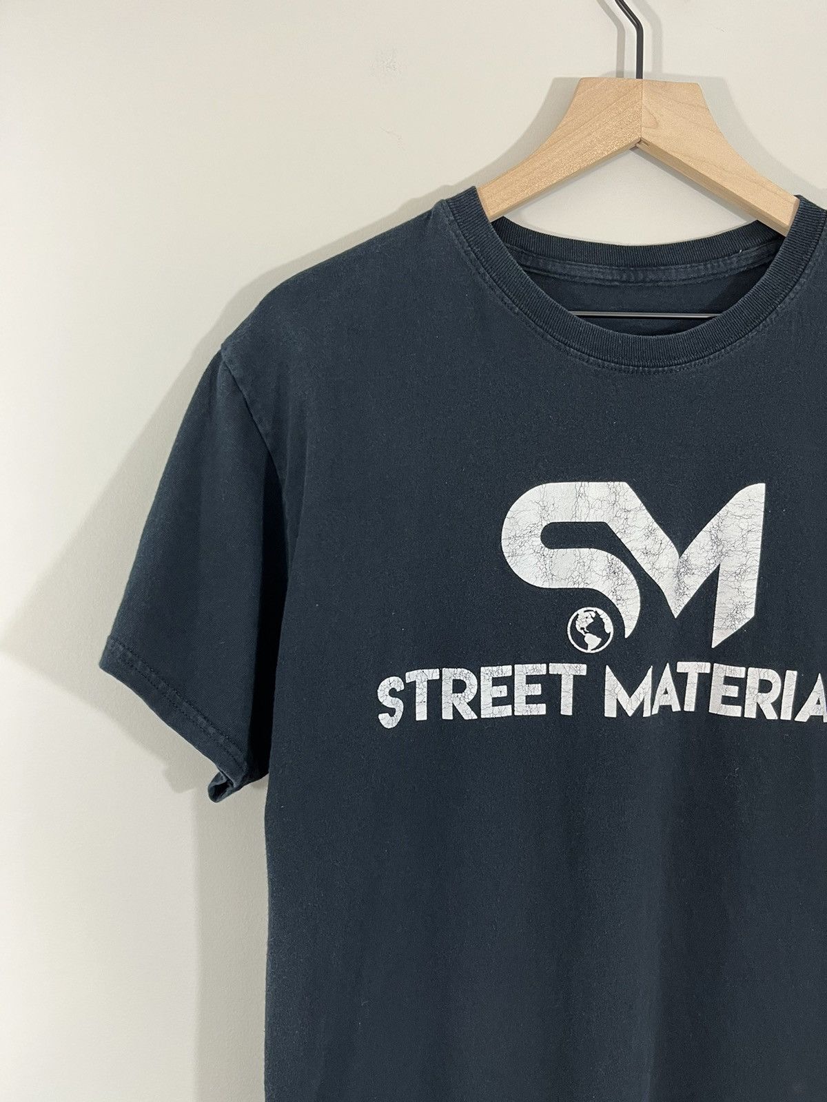 Vintage STREET MATERIAL Faded Logo Tee Size US L / EU 52-54 / 3 - 5 Thumbnail