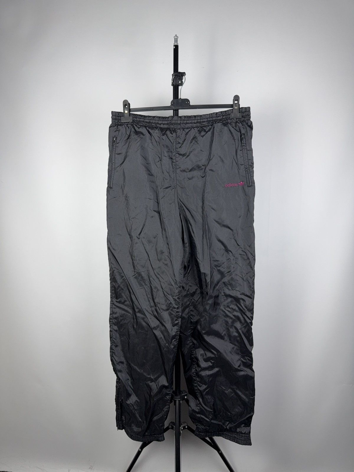 Adidas × Vintage Adidas Vintage 90s nylon pants Parachute Drill Baggy Y2K Size US 34 / EU 50 - 1 Thumbnail