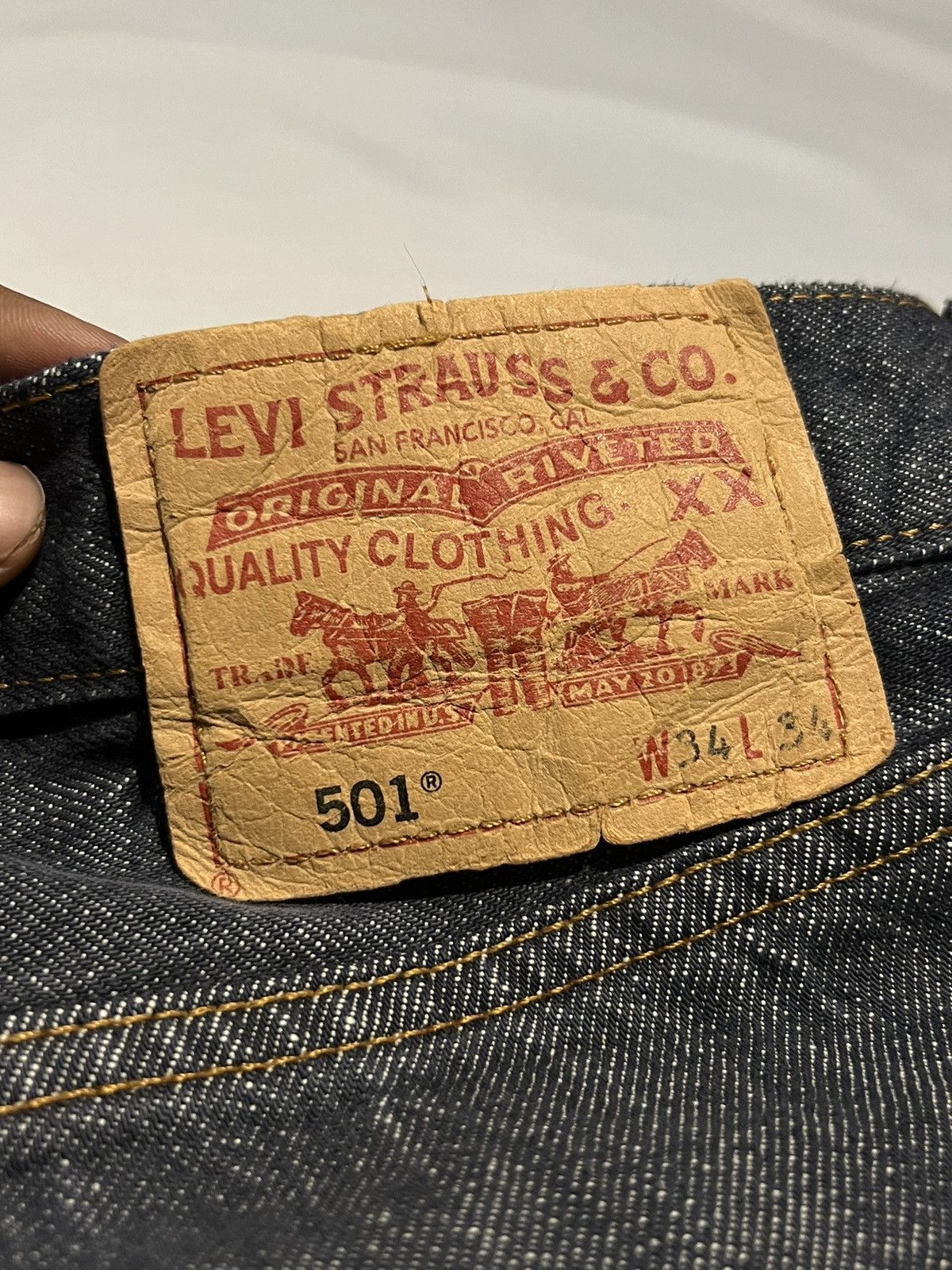 Jean × Levi's VINTAGE LEVIS 501 DENIM PATCH RIPPED JEANS PANT Size US 34 / EU 50 - 9 Thumbnail