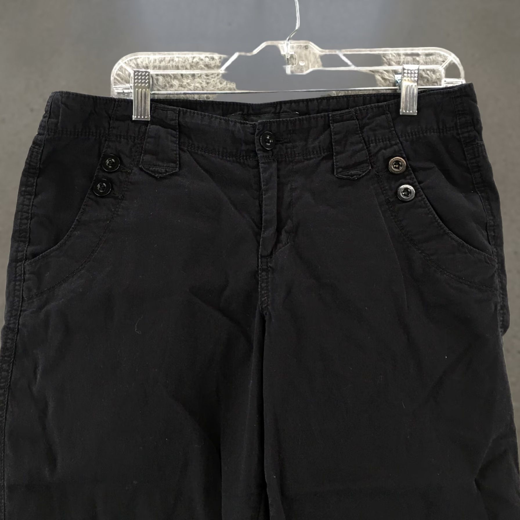 Calvin Klein Calvin Klein Capri Cropped Pants Womens 10 Black Mid Rise Button Casual Zip Fly Capris Pants Women Black 10 Casual Size 32" / US 10 / IT 46 - 1 Thumbnail